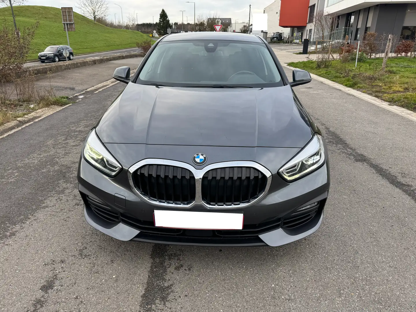 BMW 116 116i Grijs - 2