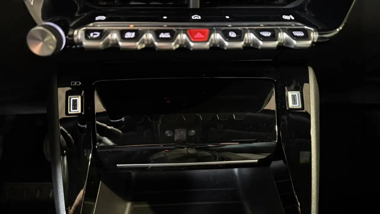 Peugeot 2008 1.2 puretech Allure *PREZZO REALE NO VINCOLI*, миниатюра 19