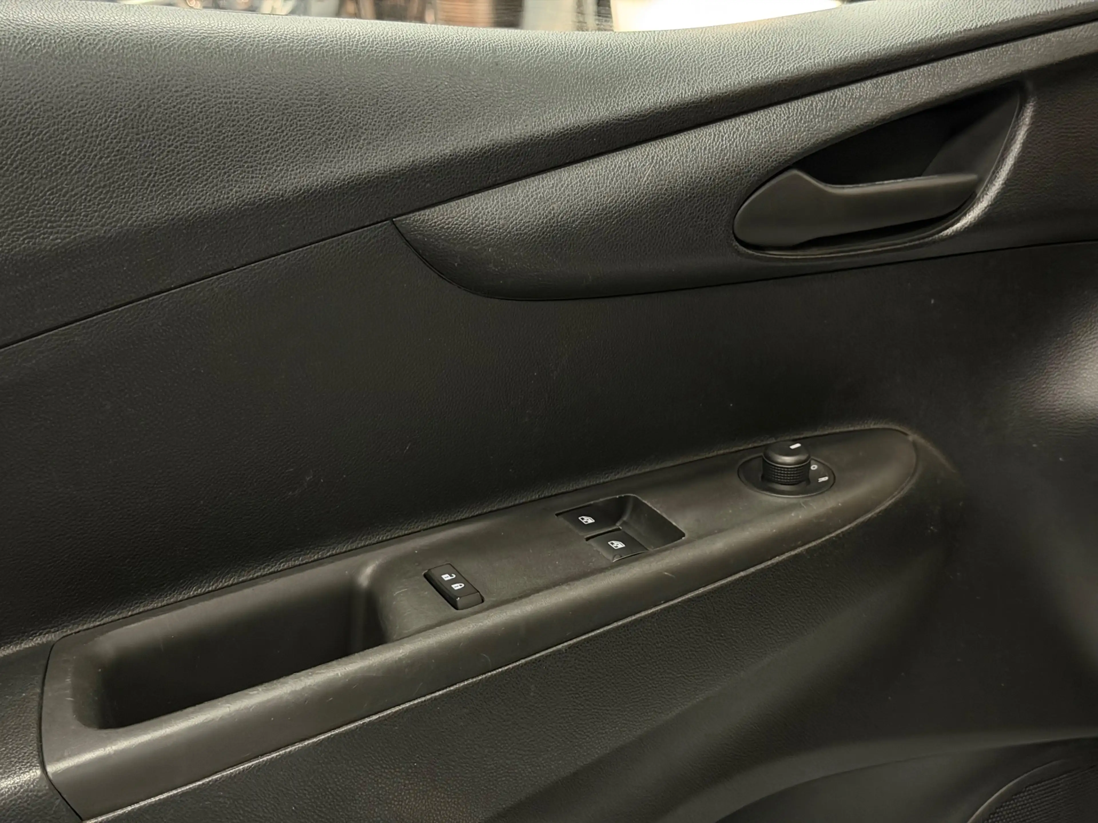 Opel Karl 1.0 ecoFLEX Edition AIRCO/CRUISE/BT-AUDIO/NAP/APK/ — photo 13