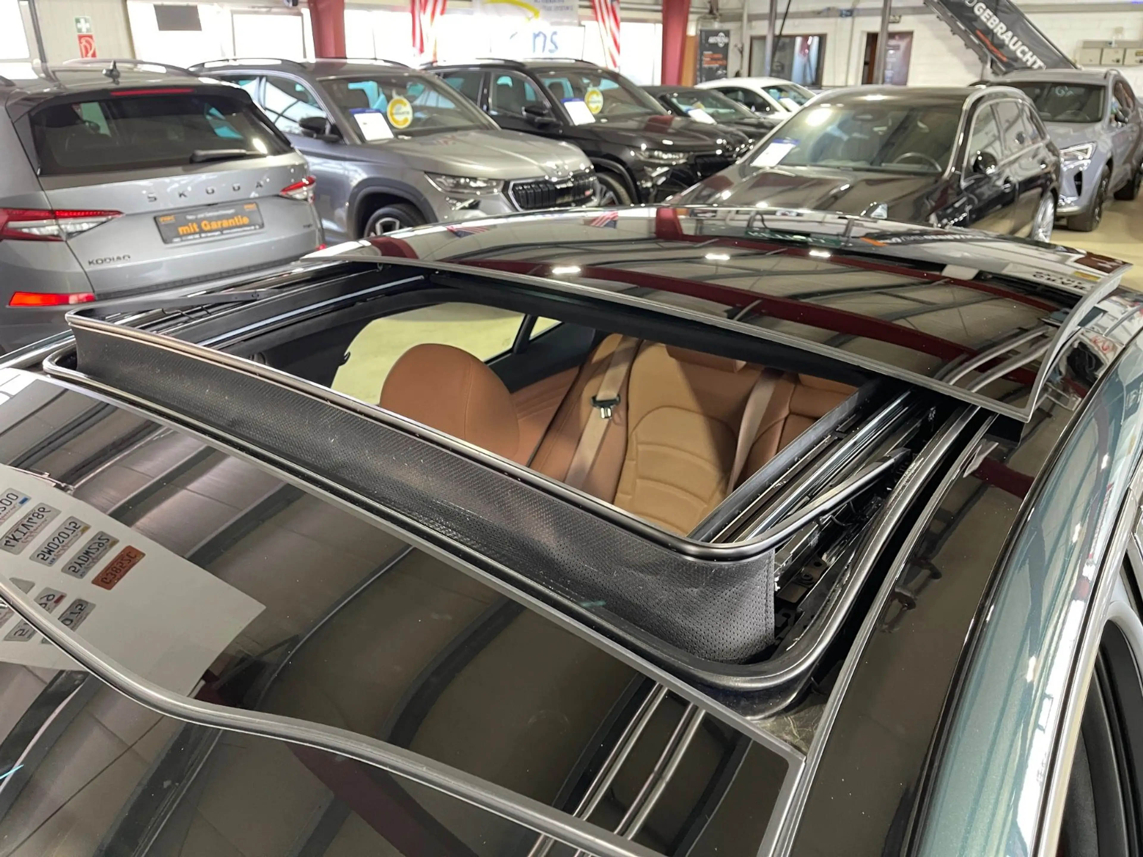 Kia Stinger 3.3 T-GDI AWD+TRIBUTE+PANO+360°+BOSE+GARANTIE — photo 19