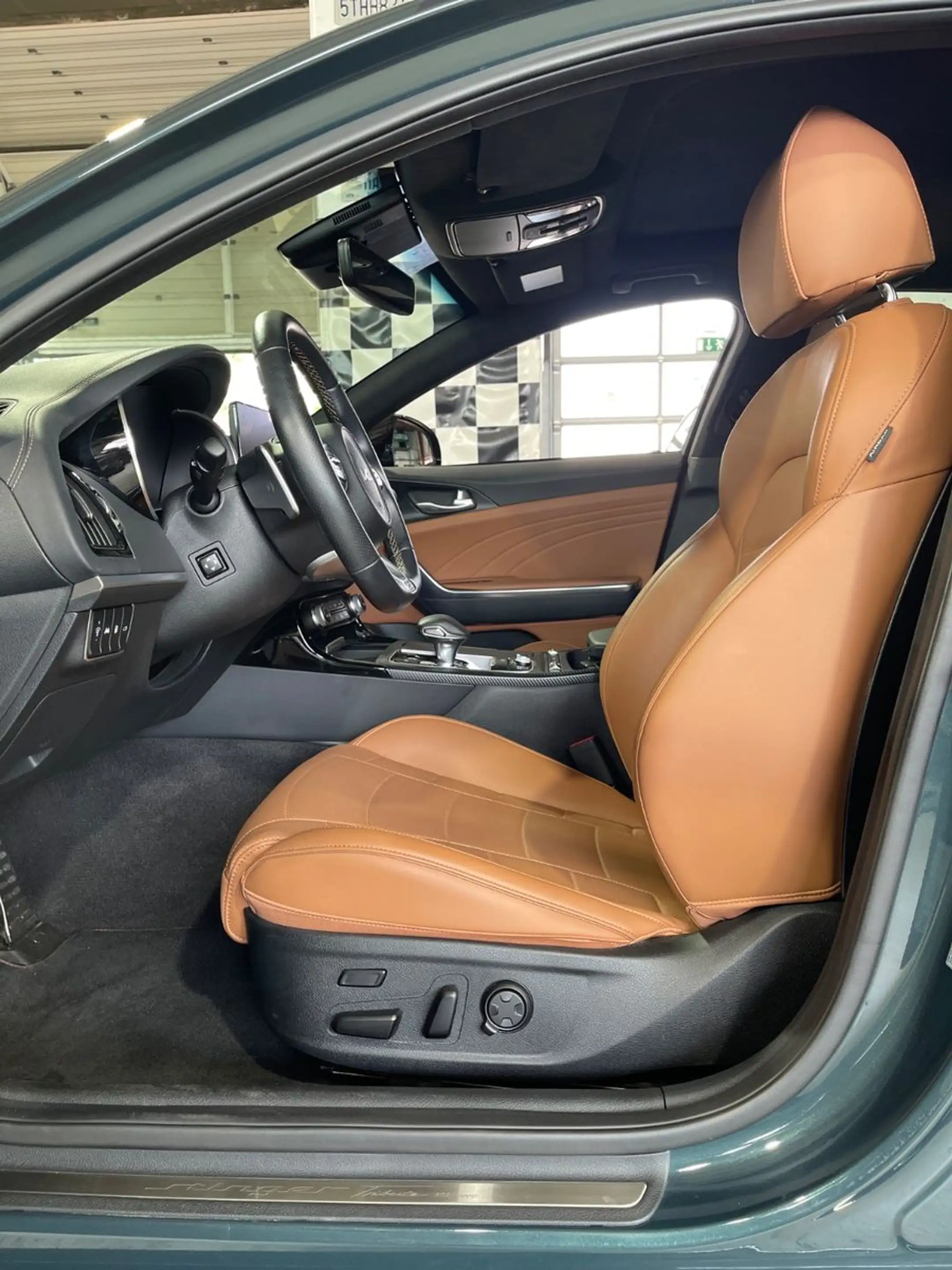 Kia Stinger 3.3 T-GDI AWD+TRIBUTE+PANO+360°+BOSE+GARANTIE — photo 23