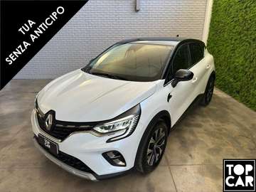 Captur II 2019 1.6 E-Tech hybrid Techno Fast Track 145cv auto