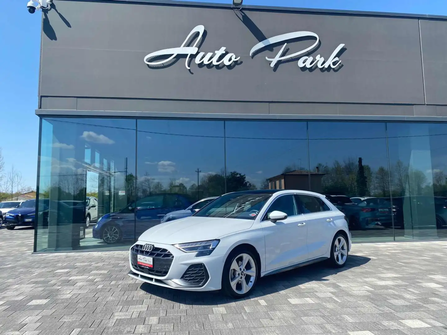 Audi A3 SPB 35TDI S tronic S line -MATRIX e TETTO APRIBILE Bianco - 1
