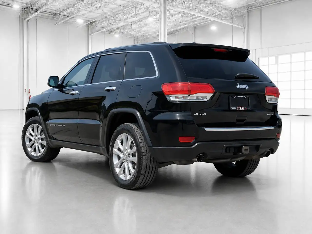 Jeep Grand Cherokee photo Jeep Grand Cherokee