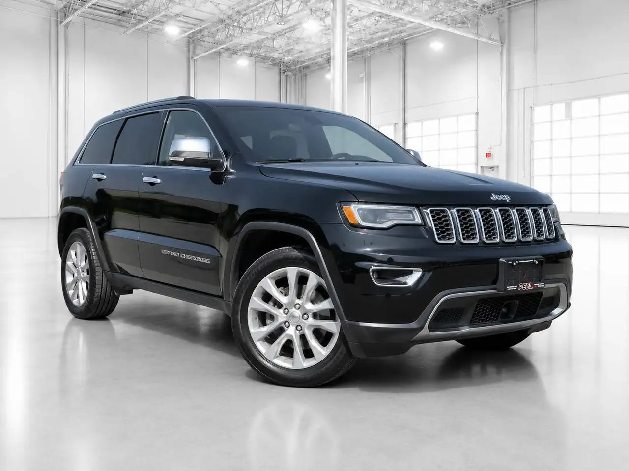 Jeep Grand Cherokee photo Jeep Grand Cherokee