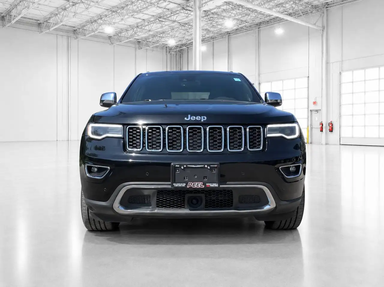 Jeep Grand Cherokee photo Jeep Grand Cherokee