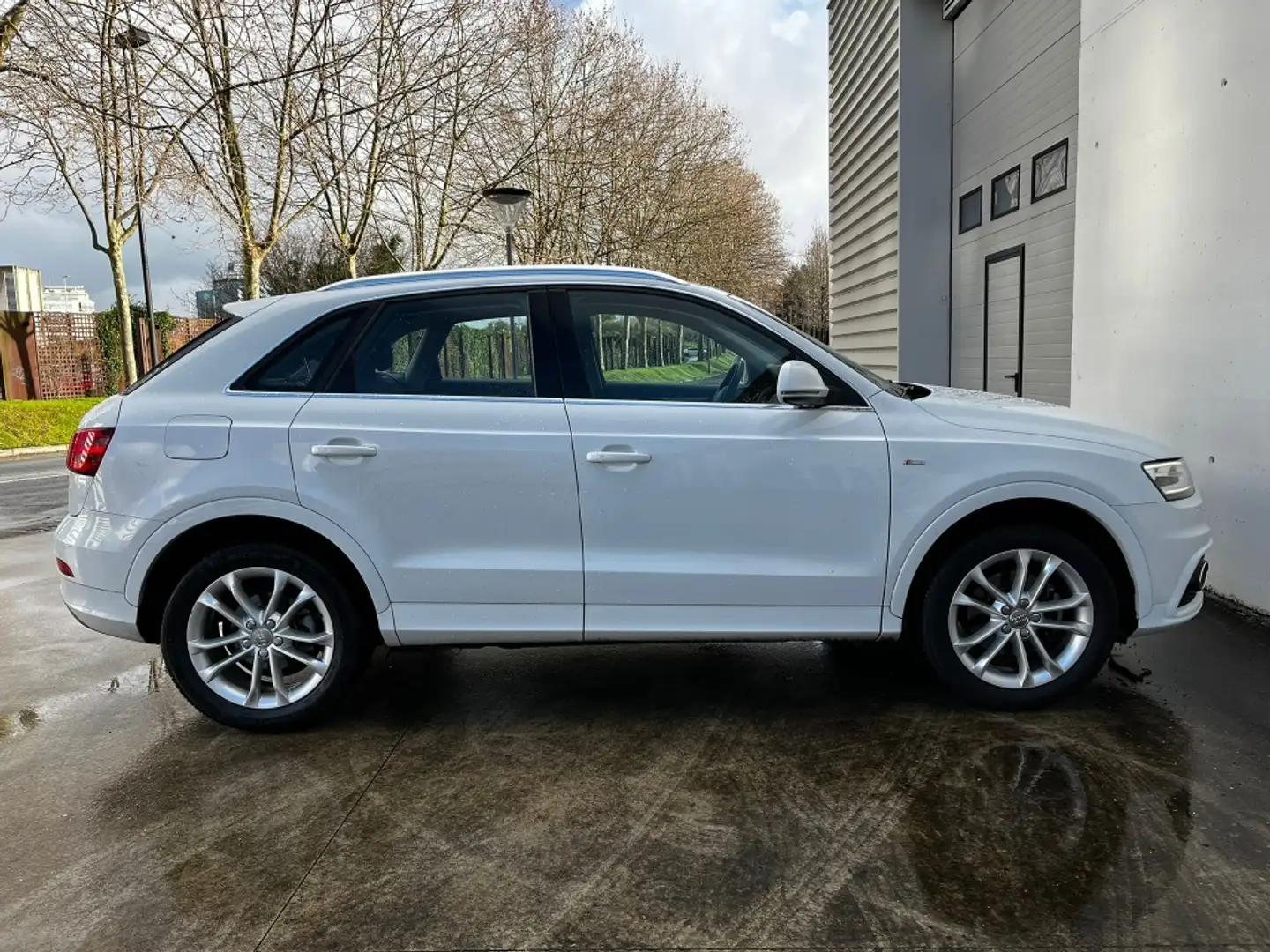 Audi Q3 2.0TDI S line edition Blanco - 2