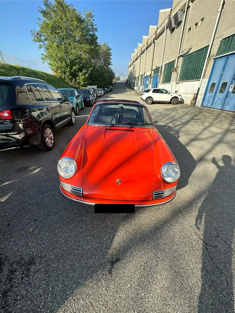 Porsche 911 2.2 T Targa - 1