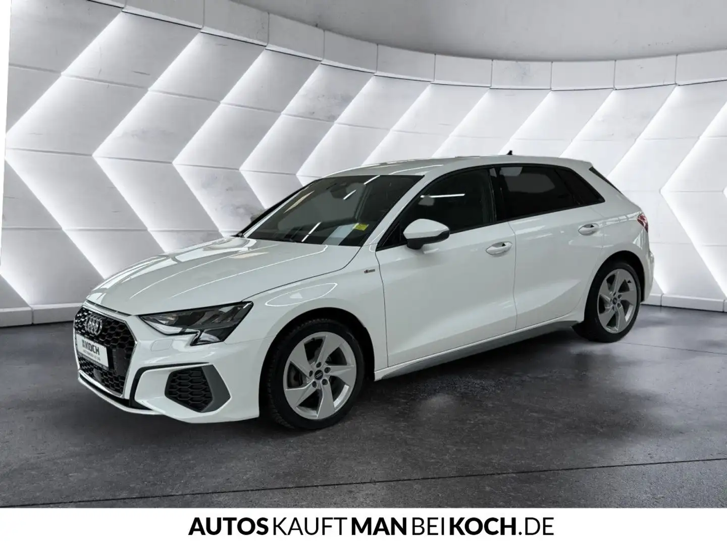 Audi A3 35 1.5 TFSI Sportback S line LED SHZ NAVI PDC Weiß - 2