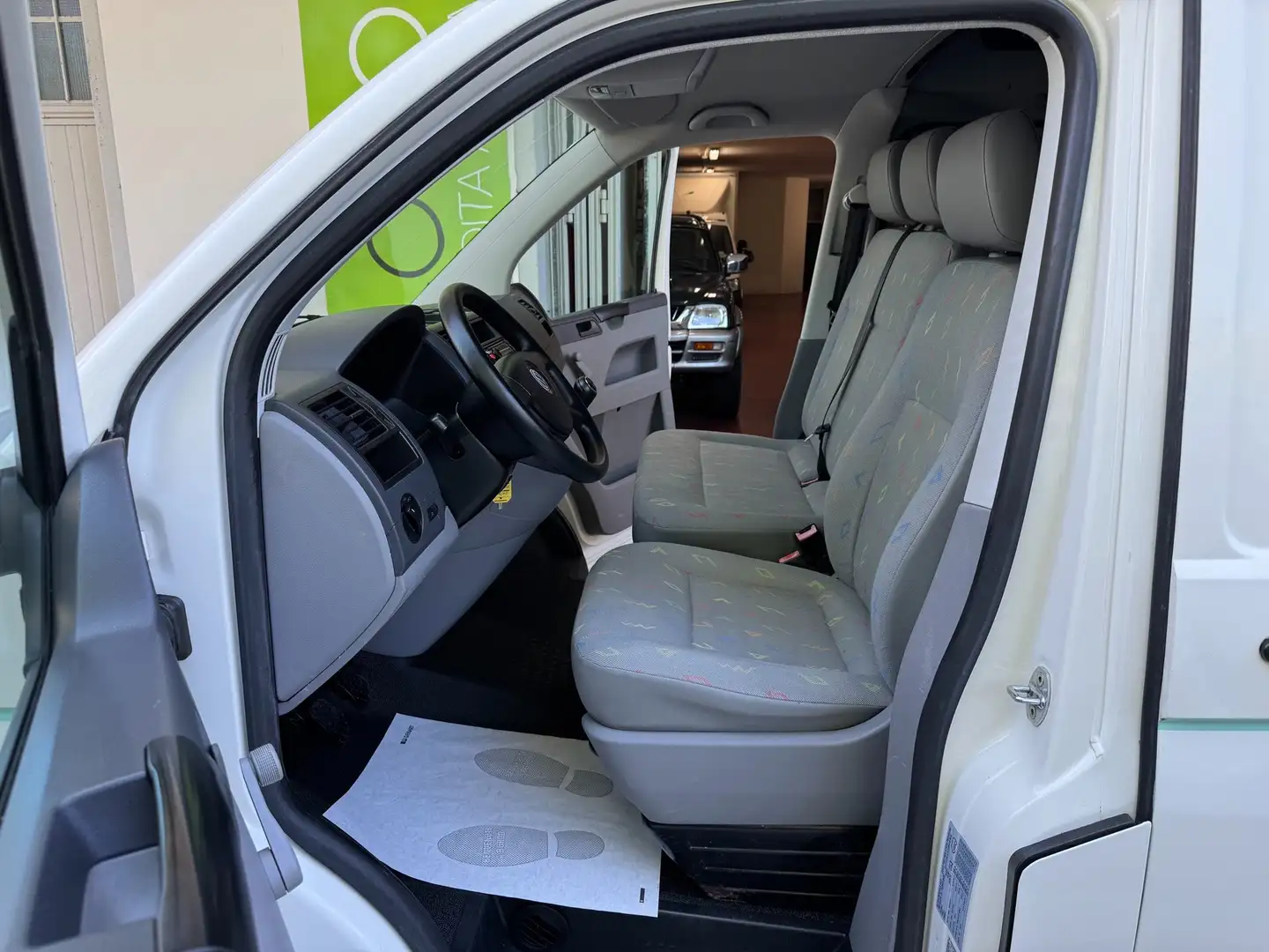 Volkswagen T5 Transporter 1.9 TDI TETTO ALTO CAMPER CARAVAN GARANZIA 24 MESI Bianco - 2