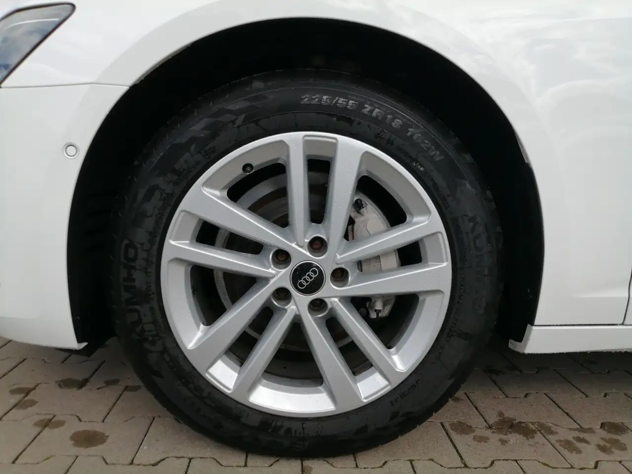 Audi A6 40 TDI S-tronic / MMI-Navi+, Tour, LED 7