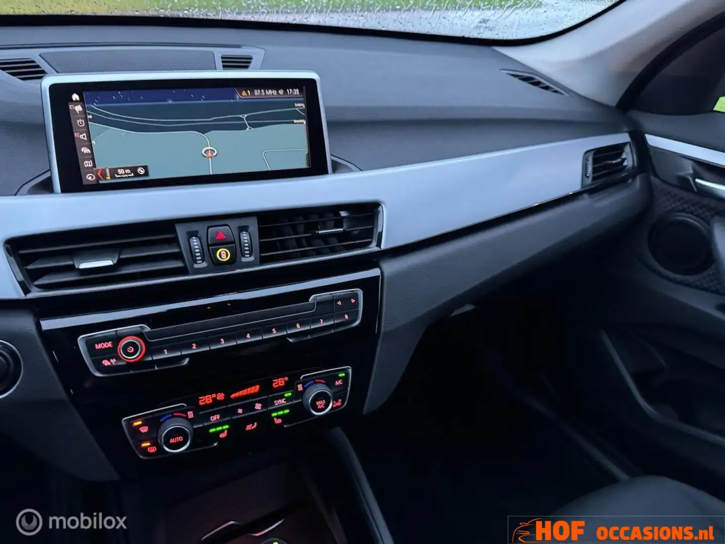 BMW X1 XDrive25e Business Edition Plus NAVI / TREKHAAK Noir - 2