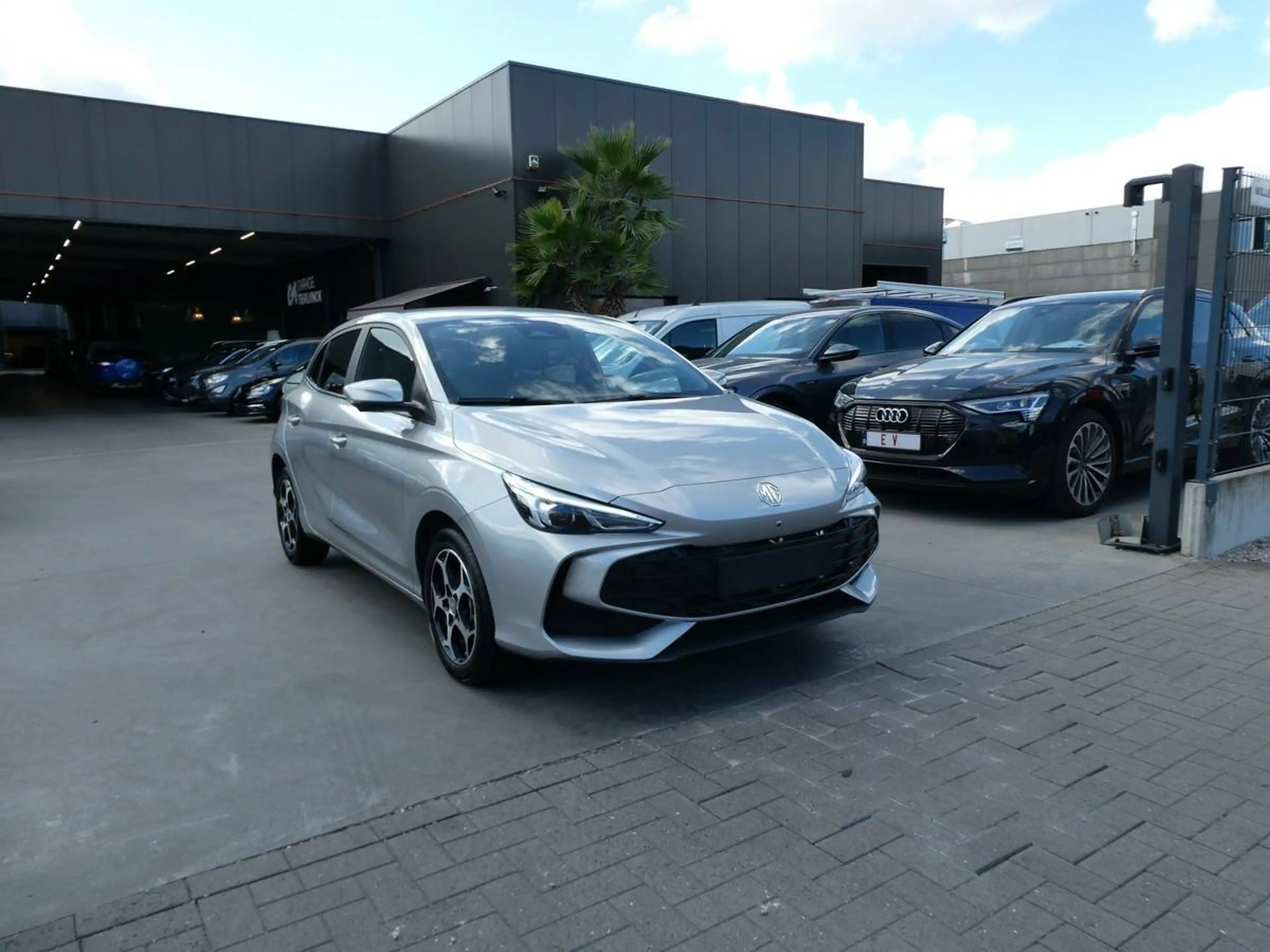 MG MG3 1.5 Hybrid+ 195pk Luxury Luxe 360 Cam BLIS ACC Leder '25 21000km (55092) — photo 7