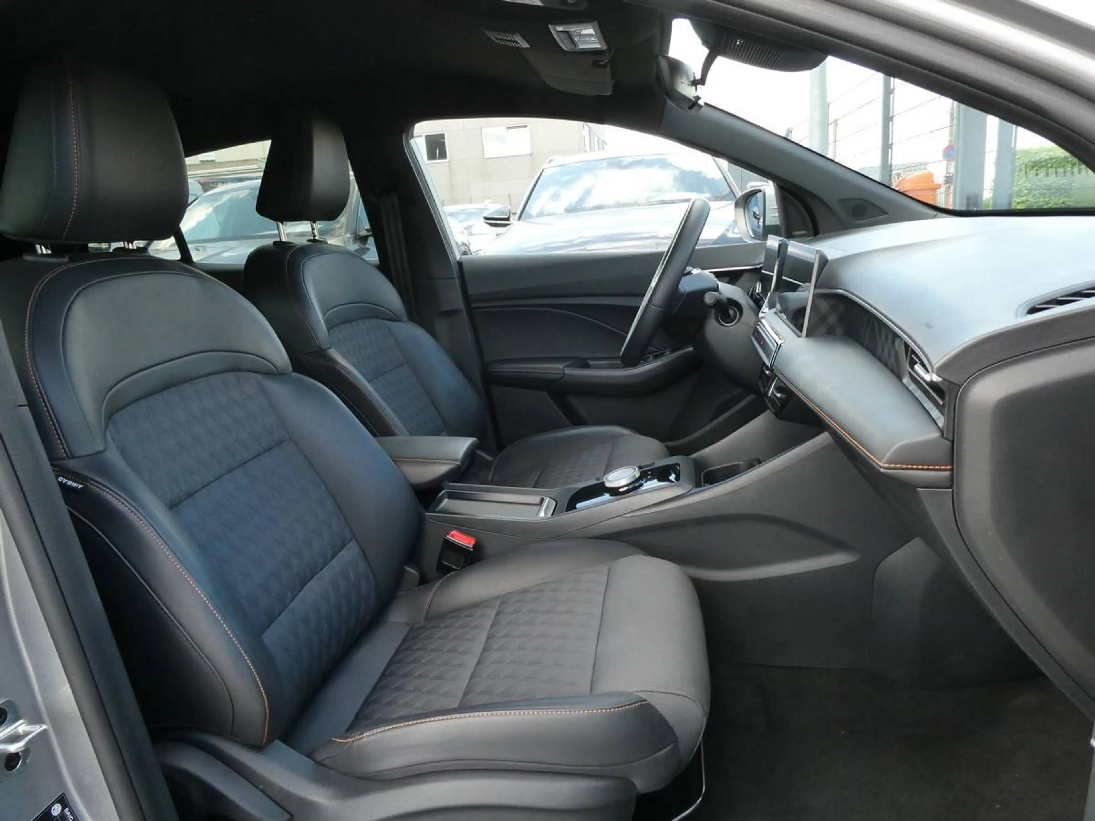 MG MG3 1.5 Hybrid+ 195pk Luxury Luxe 360 Cam BLIS ACC Leder '25 21000km (55092) — photo 9