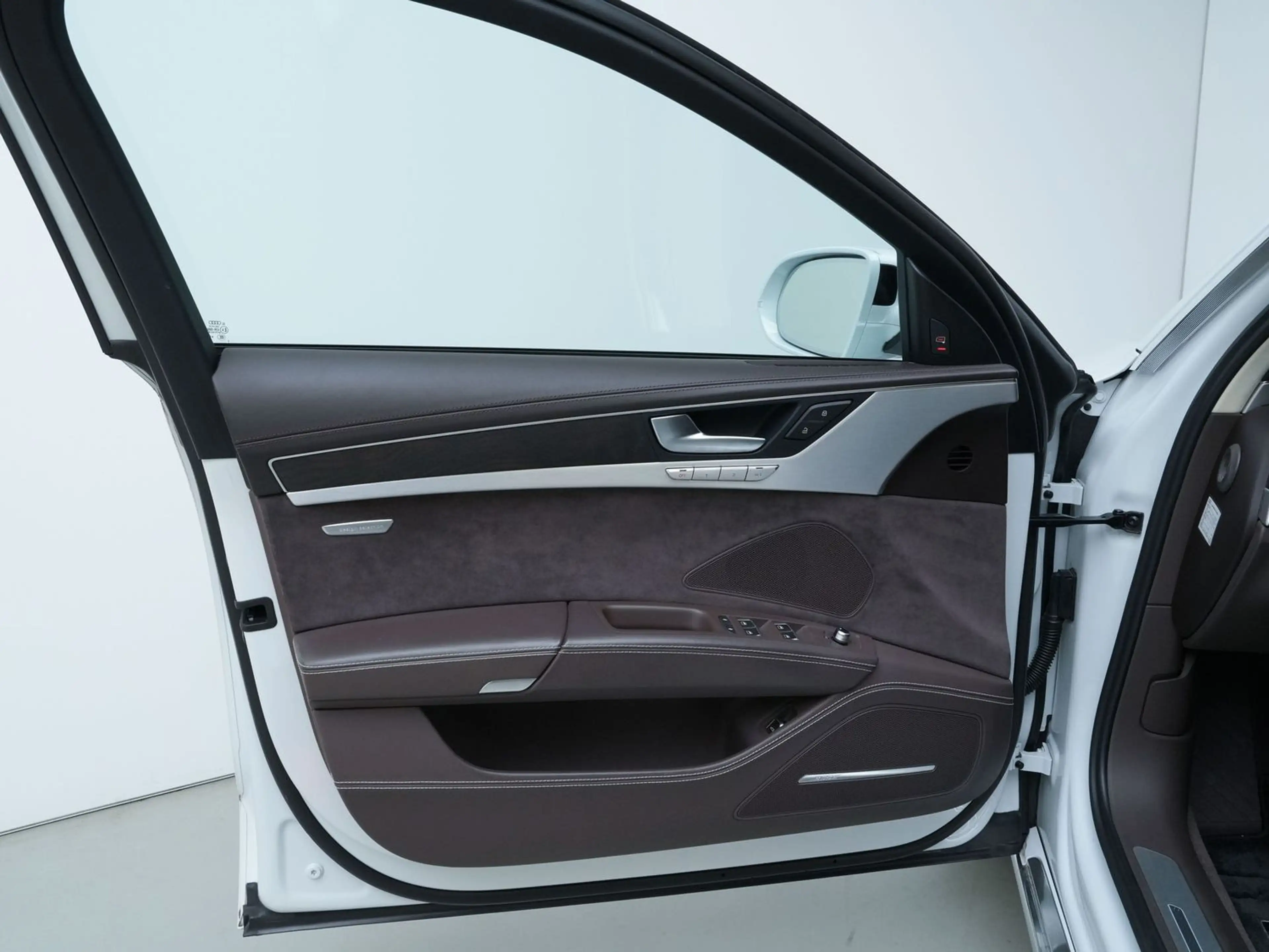 Audi A8 4.0 L Quattro*Voll*CHAUFFER*SELECTION*SOFT — photo 11