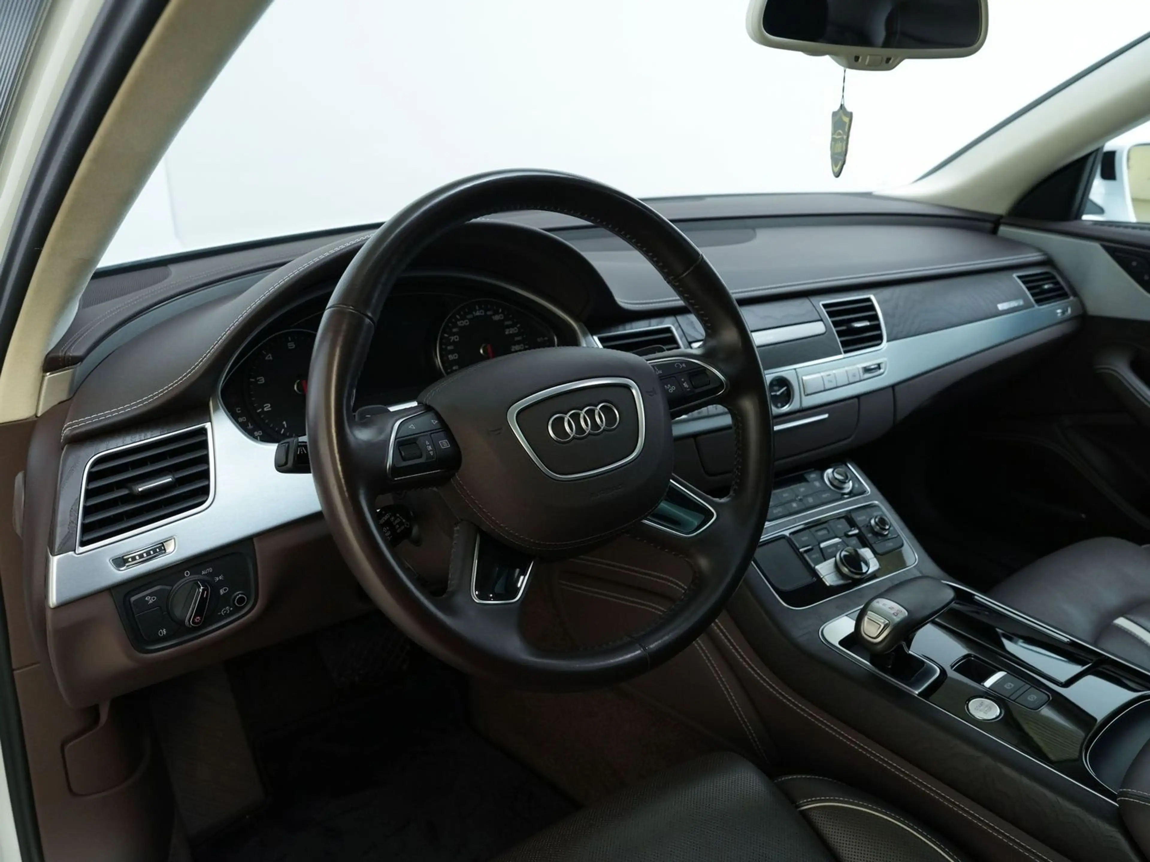 Audi A8 4.0 L Quattro*Voll*CHAUFFER*SELECTION*SOFT — photo 10