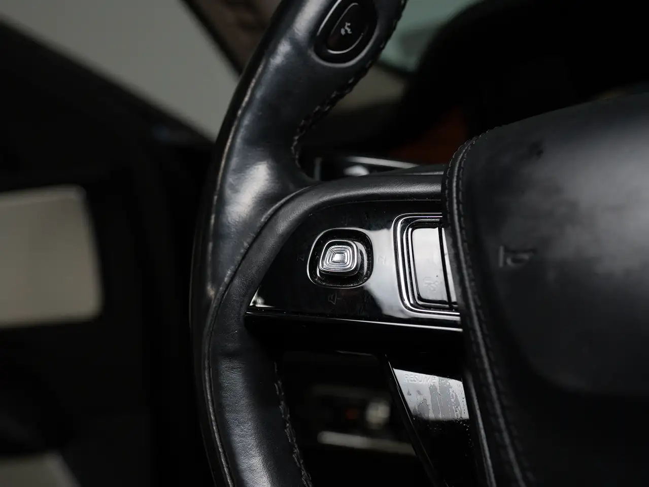 Lincoln Aviator снимка Lincoln Aviator