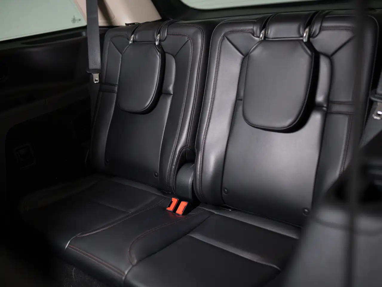 Lincoln Aviator снимка Lincoln Aviator