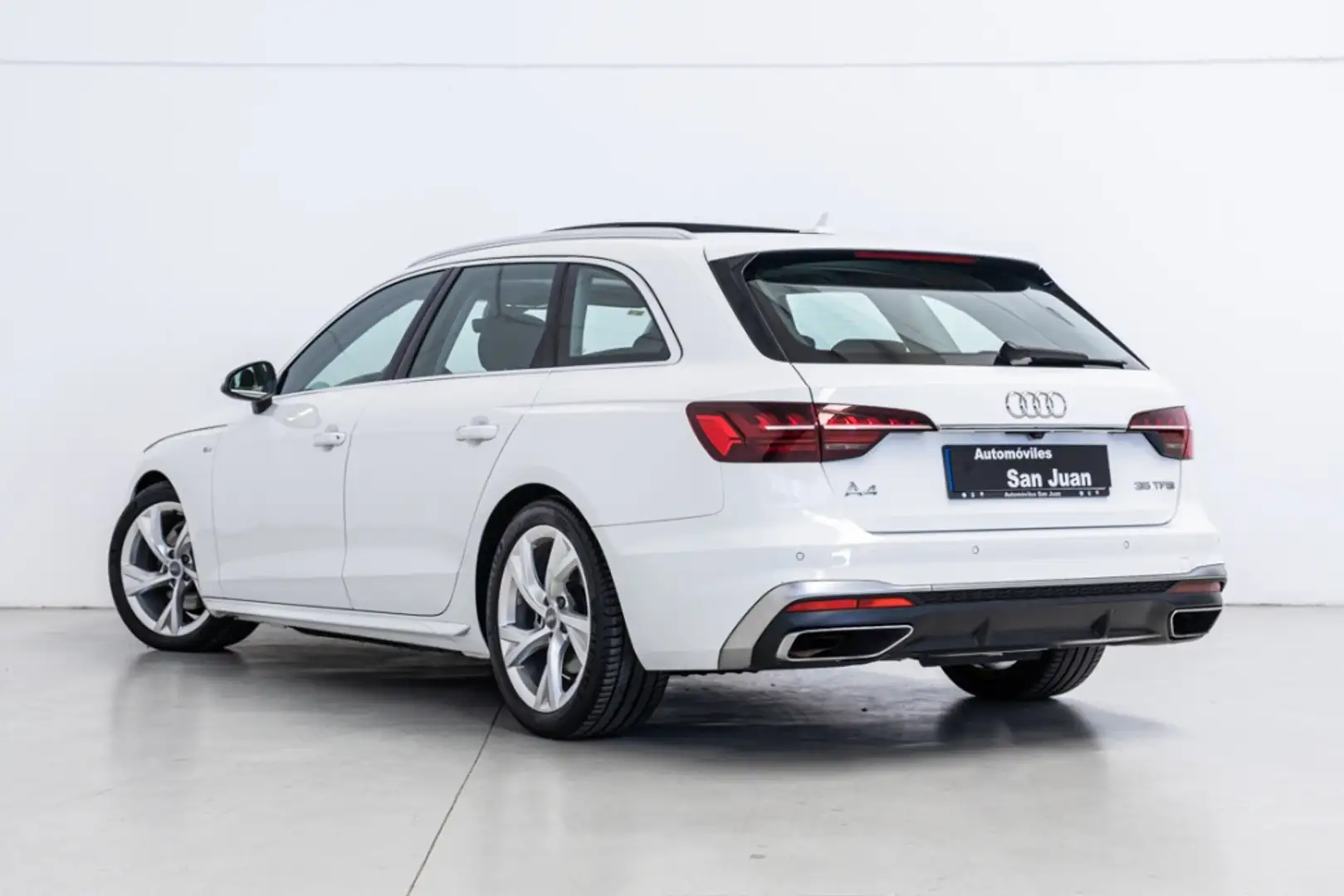 Audi A4 Avant 35 TFSI S line S tronic 110kW Blanco - 2