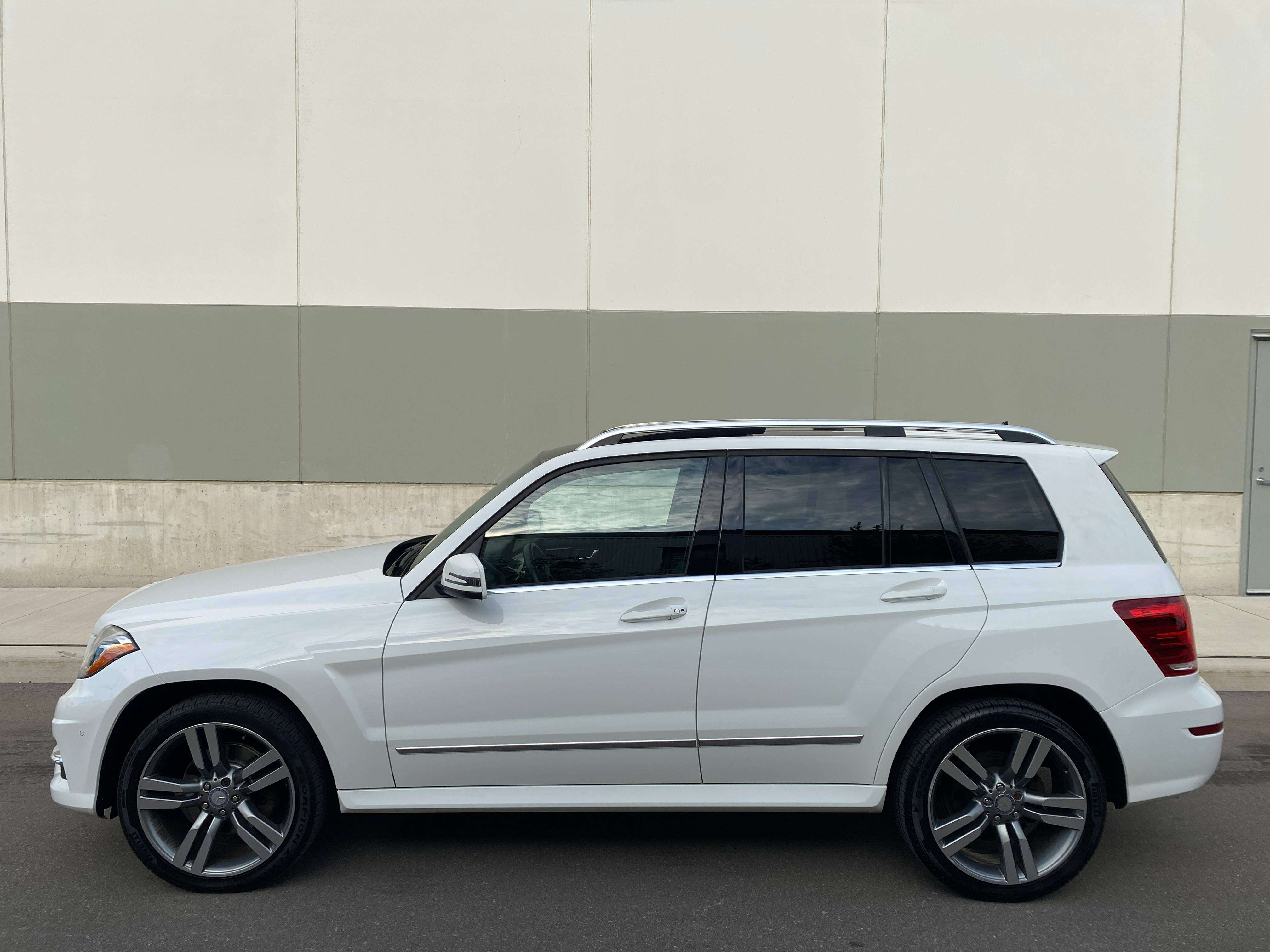2013 Mercedes-Benz GLK-Class GLK 250 BlueTec-AMG SPORT PKG-NAV-CAMERA-PANO ROOF — снимка 1