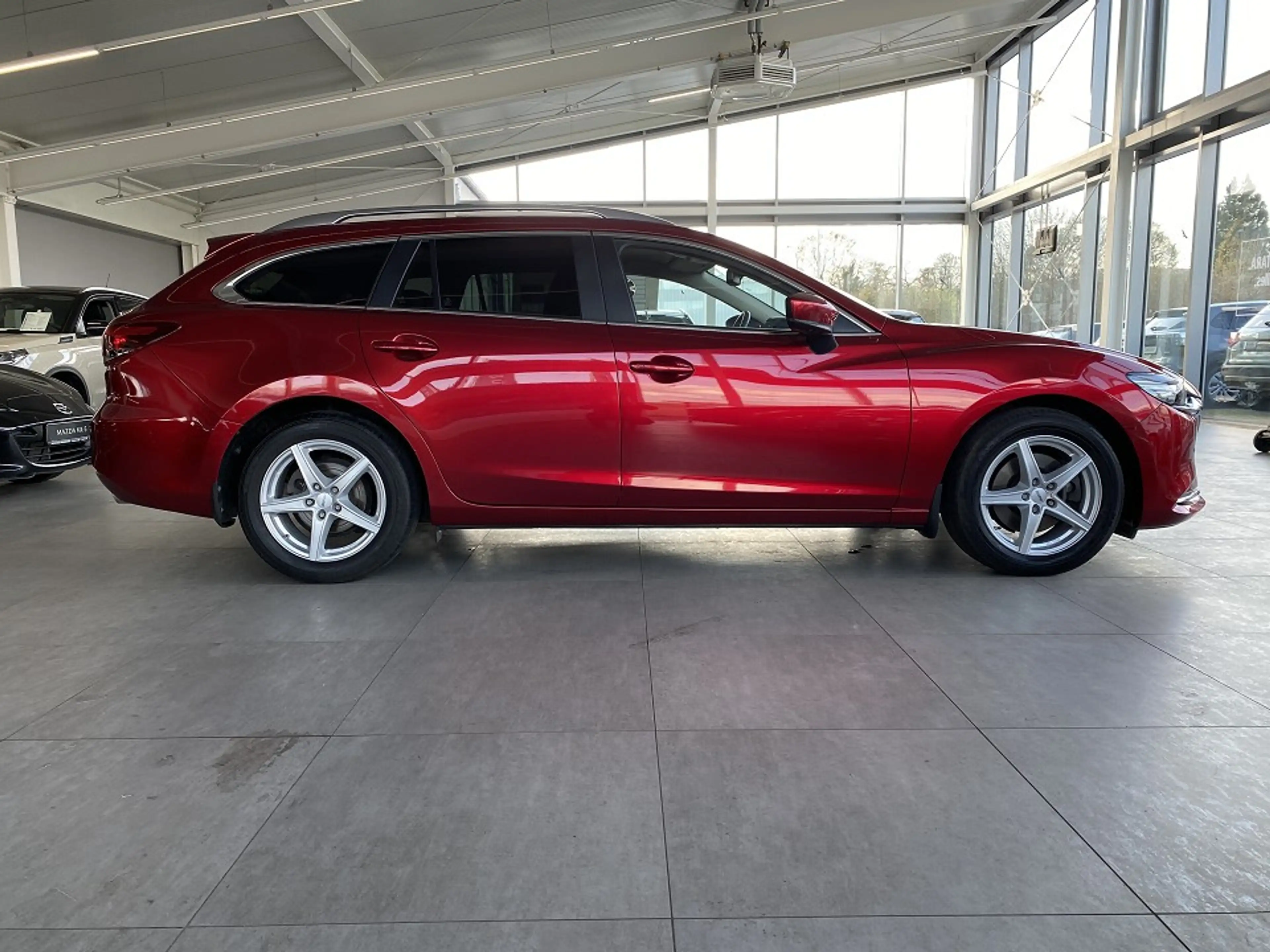 Mazda 6 Kombi 2.2 Exclusive LED NAVI KAM 360* — photo 8
