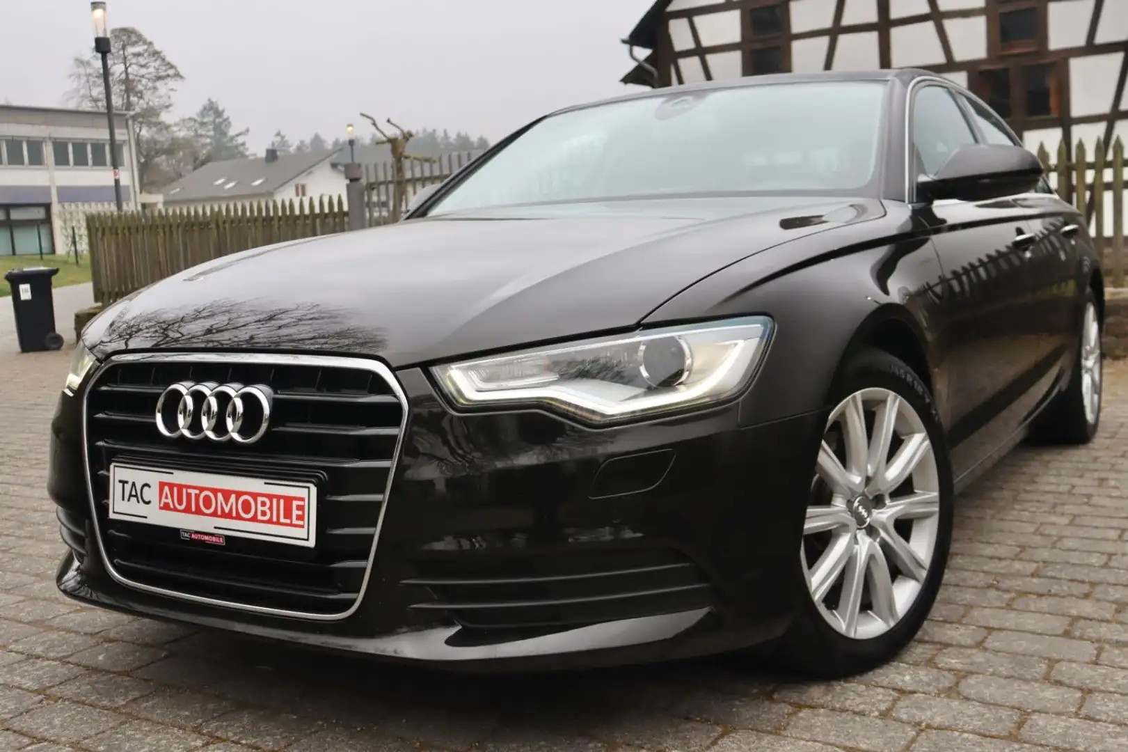 Audi A6 Lim. 3.0TDI LUFT KEYLESS Bi-Xen Kamera Alcant Schwarz - 2
