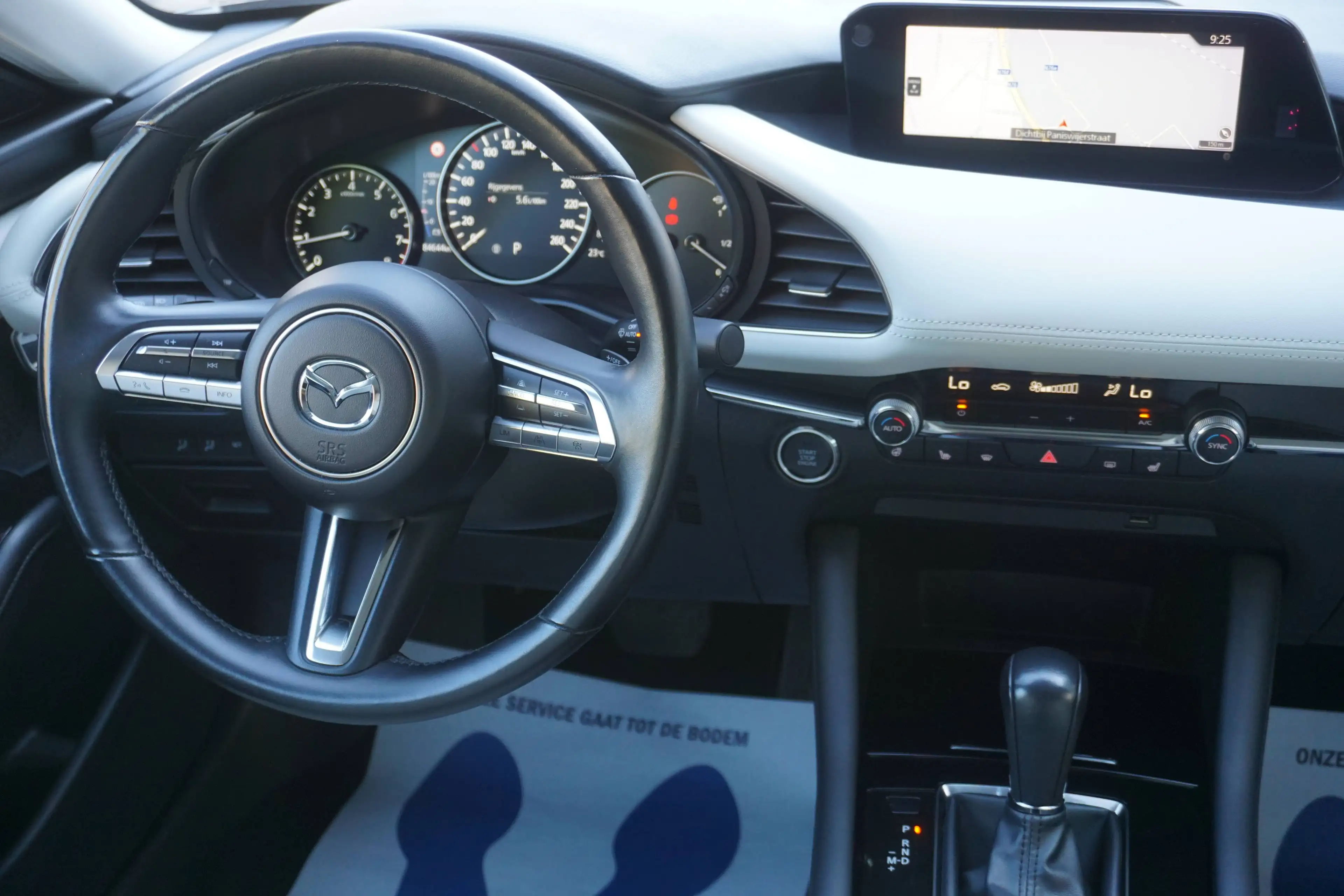 Mazda 3 2.0i e-Skyactiv-X Skydrive Benzine Aut-Head Up-Navi-Leder-Led-360c-Garantie — photo 6