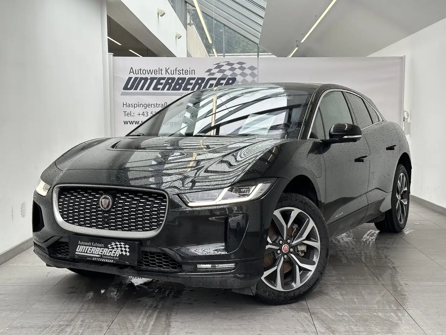 Jaguar I-Pace 320PS Austria Edition Schwarz - 1