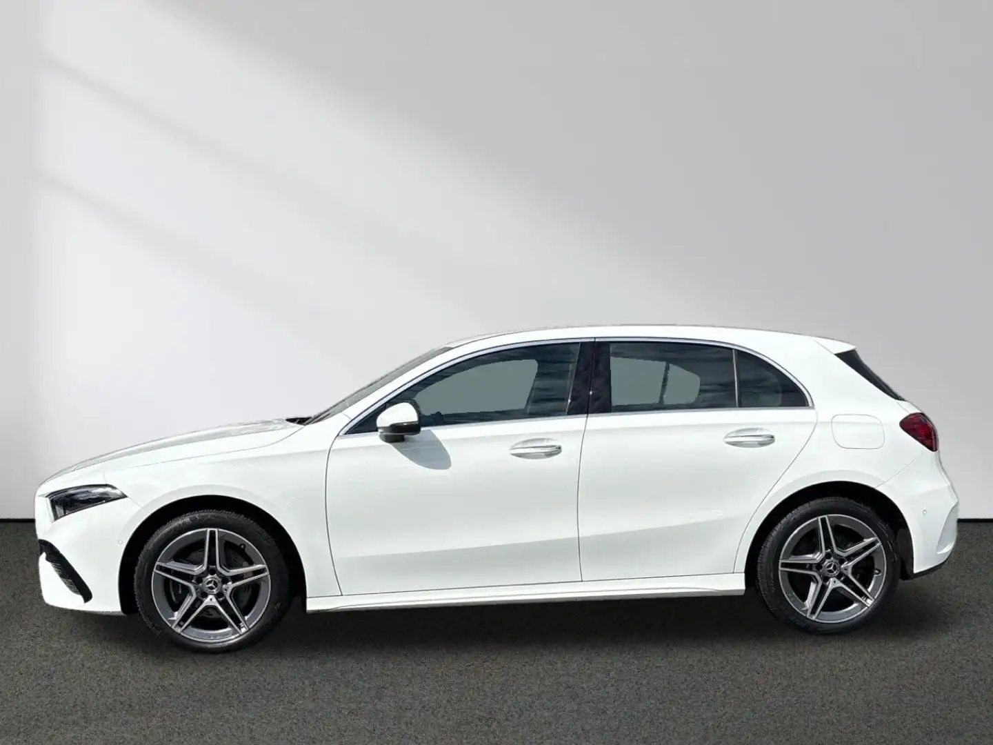 Mercedes-Benz A 250 e AMG Line Rückfahrkamera Ambiente LED Blanc - 2