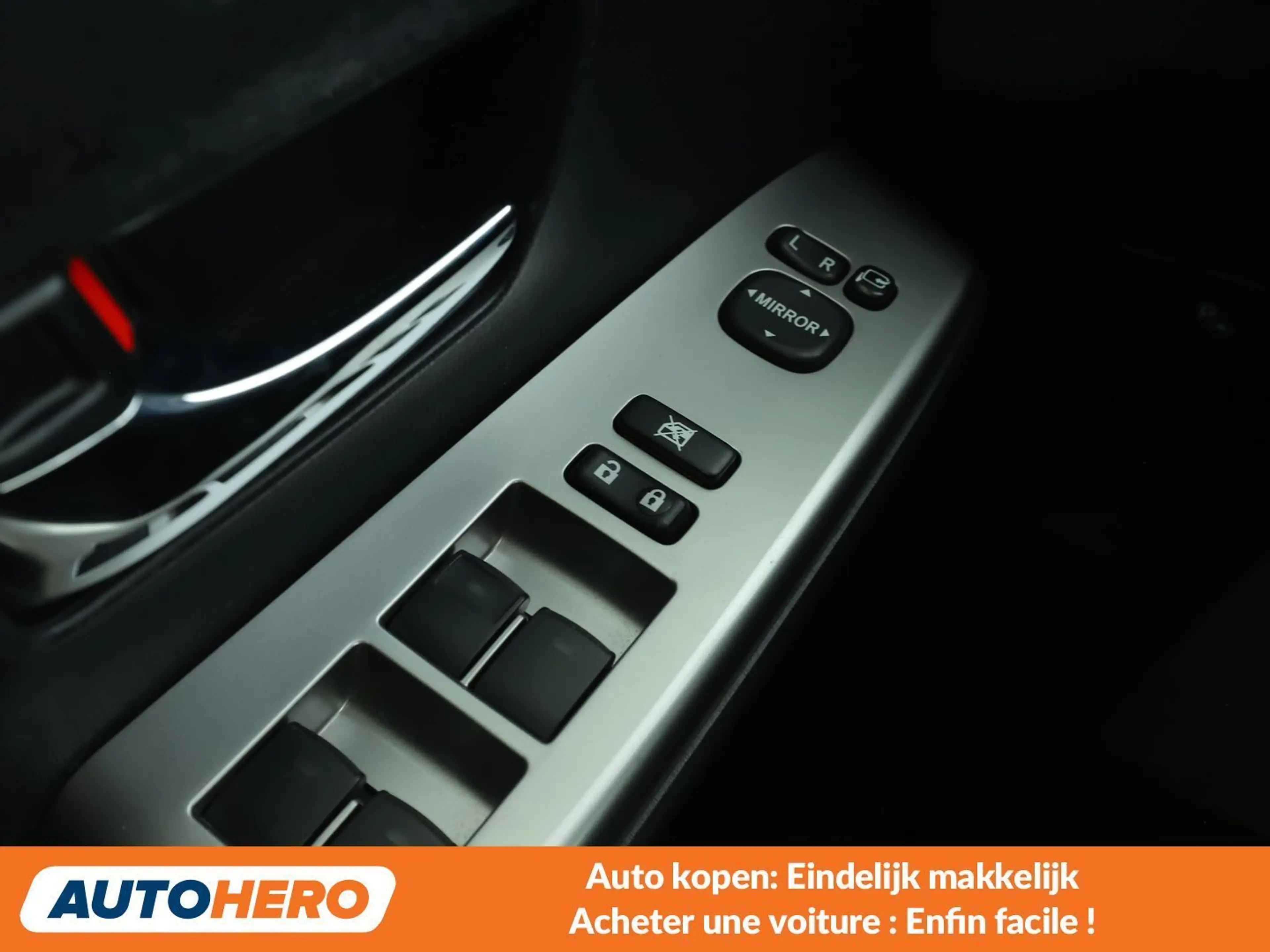 Toyota Prius+ 1.8 Hybrid Dynamic — photo 14