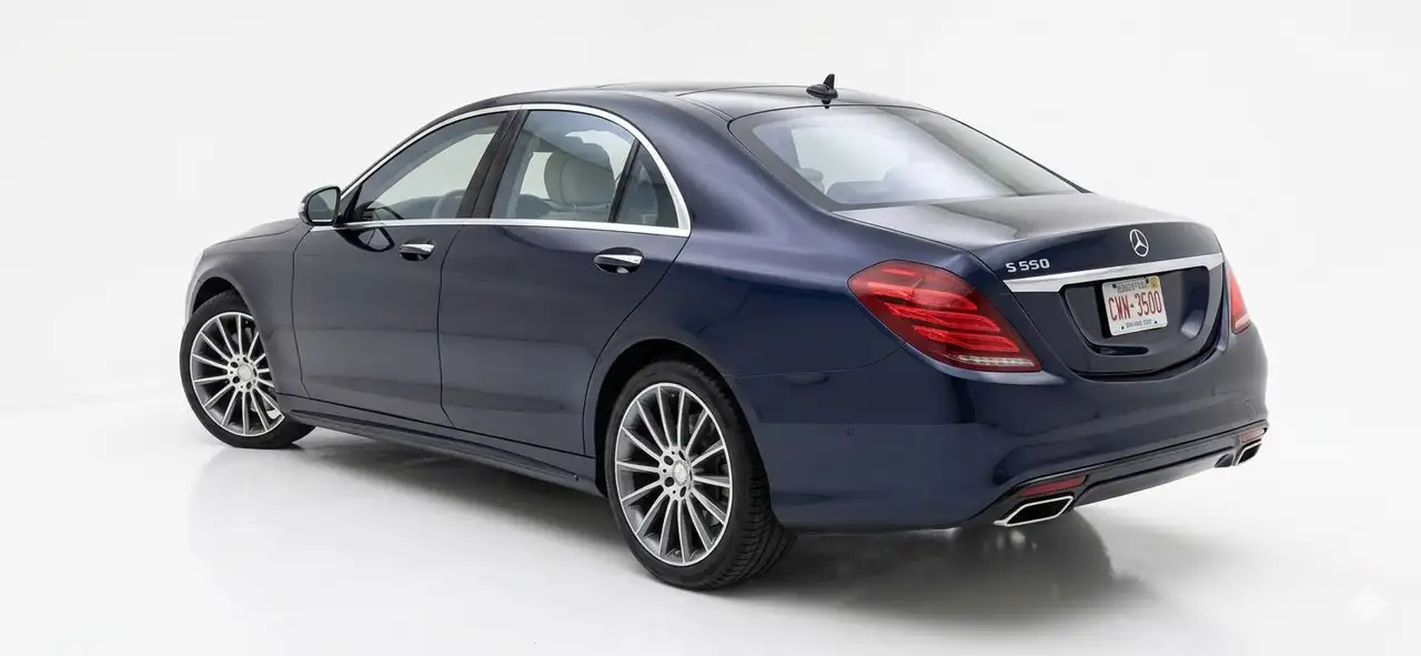 Mercedes-Benz S-Class снимка Mercedes-Benz S-Class