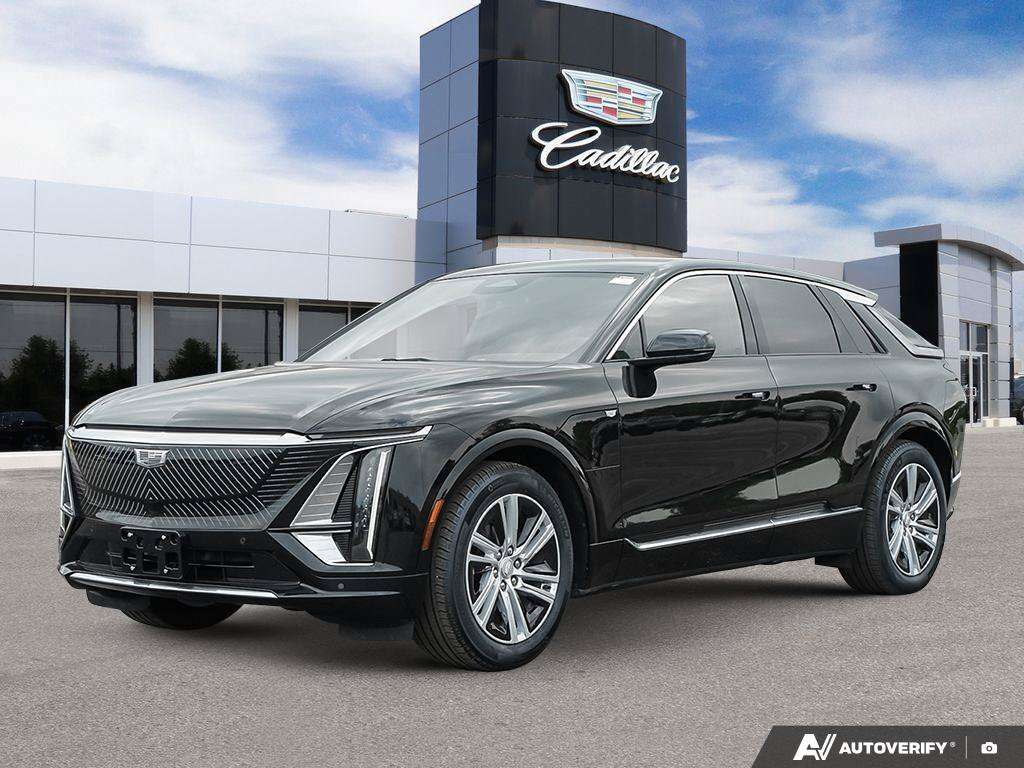 2024 Cadillac Lyriq Tech | Sunroof | Lane Keep Assist | Heated Seats |