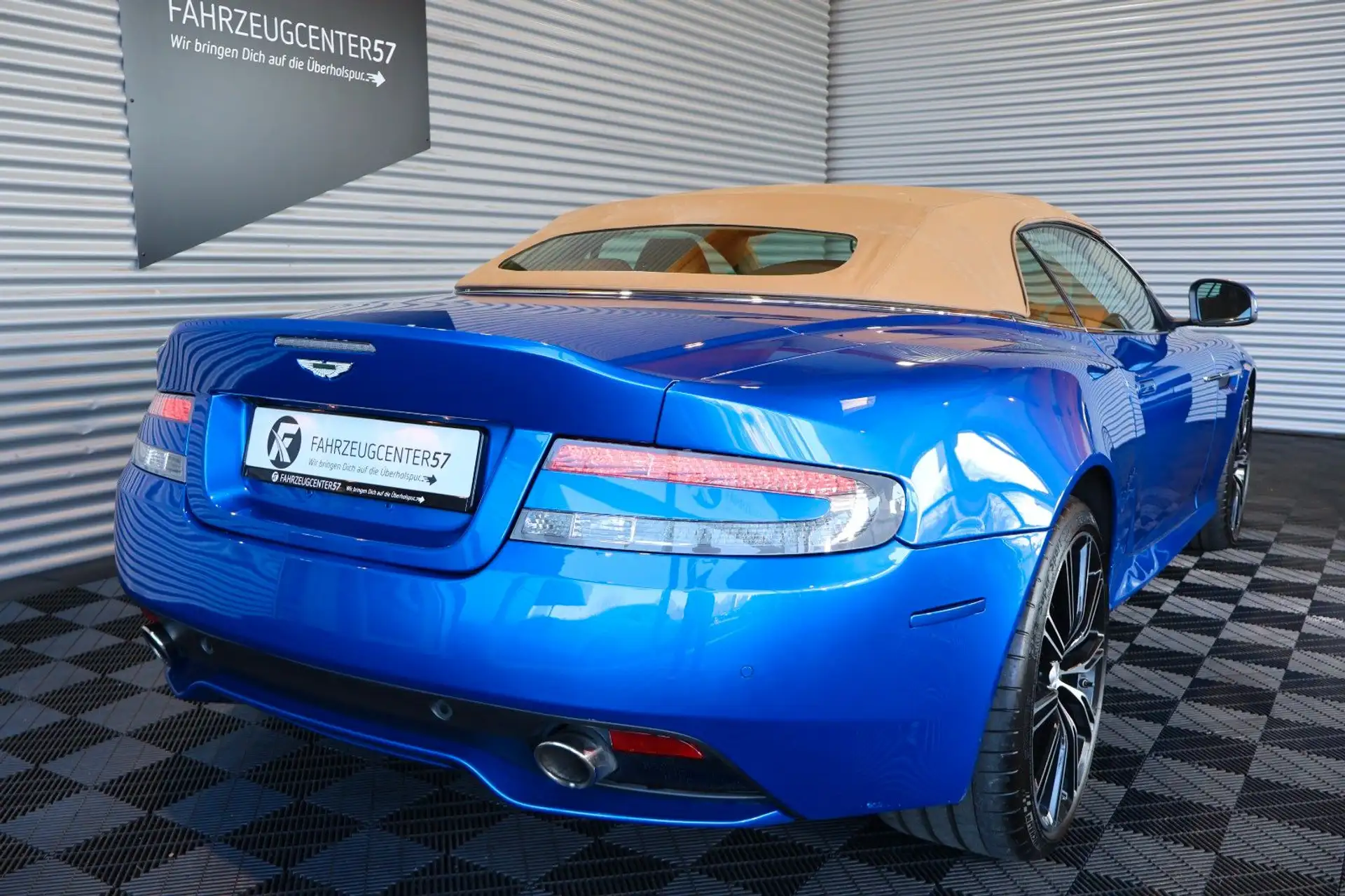 애스턴마틴 DB9 Volante 2015 파랑 사진 8