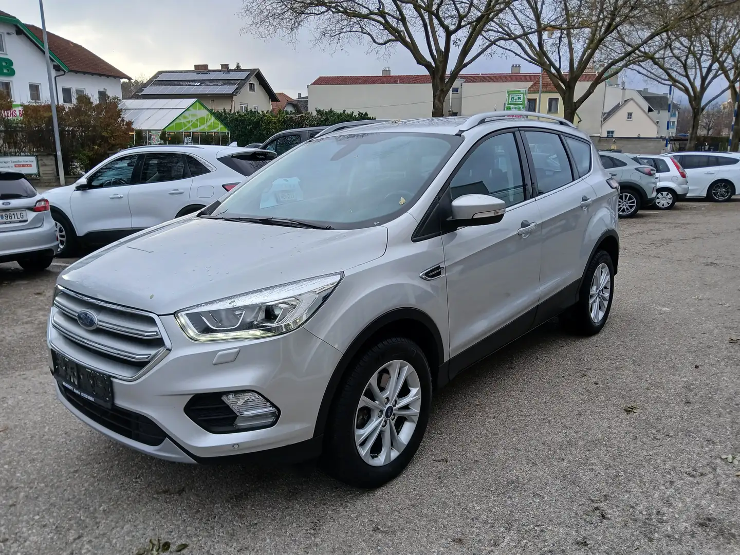 Ford Kuga 2,0 TDCi Titanium AWD Kamera Navi Silber - 1