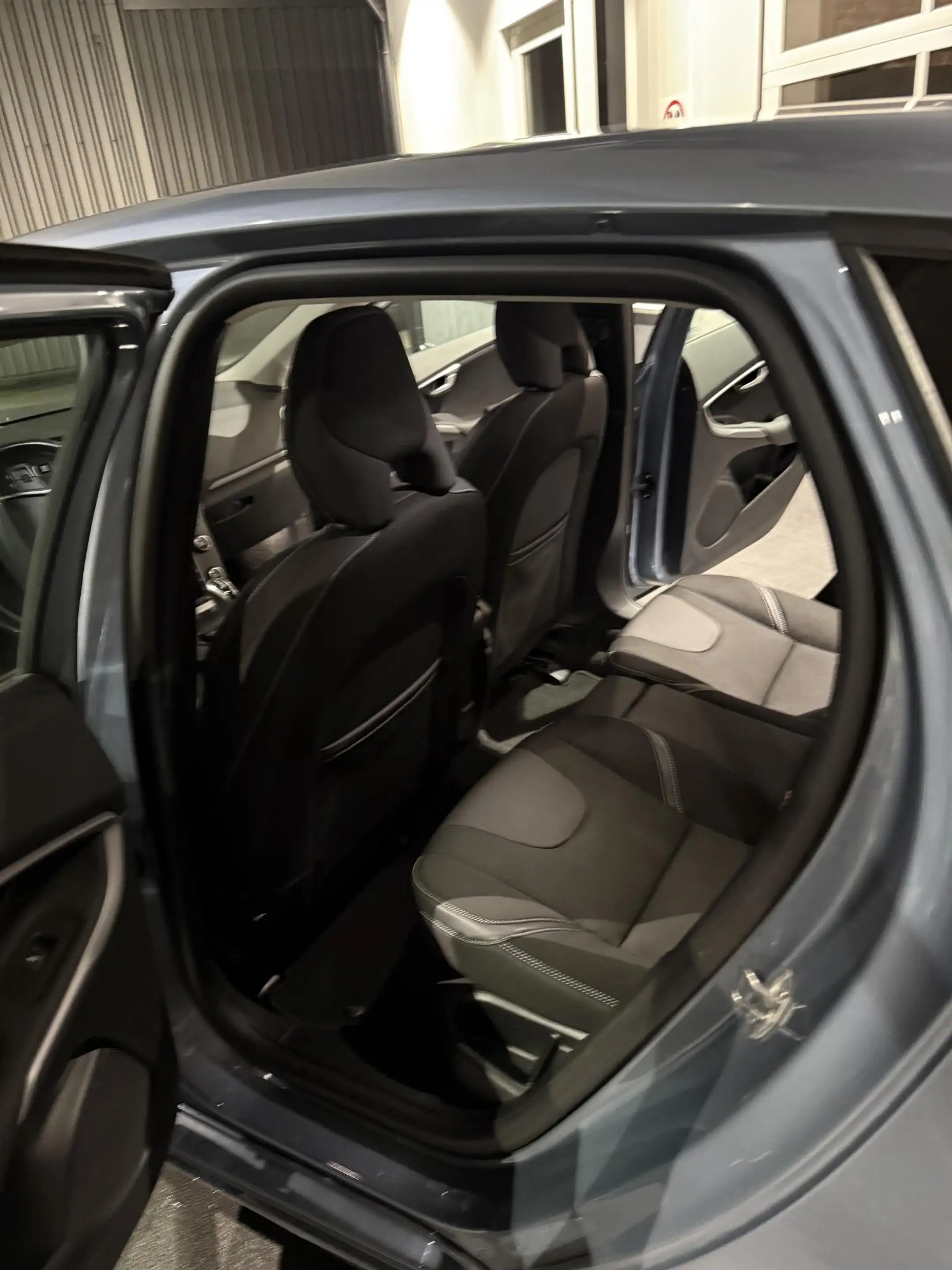 Volvo V40 1.5 T2 Polar automaat navigatie — photo 8