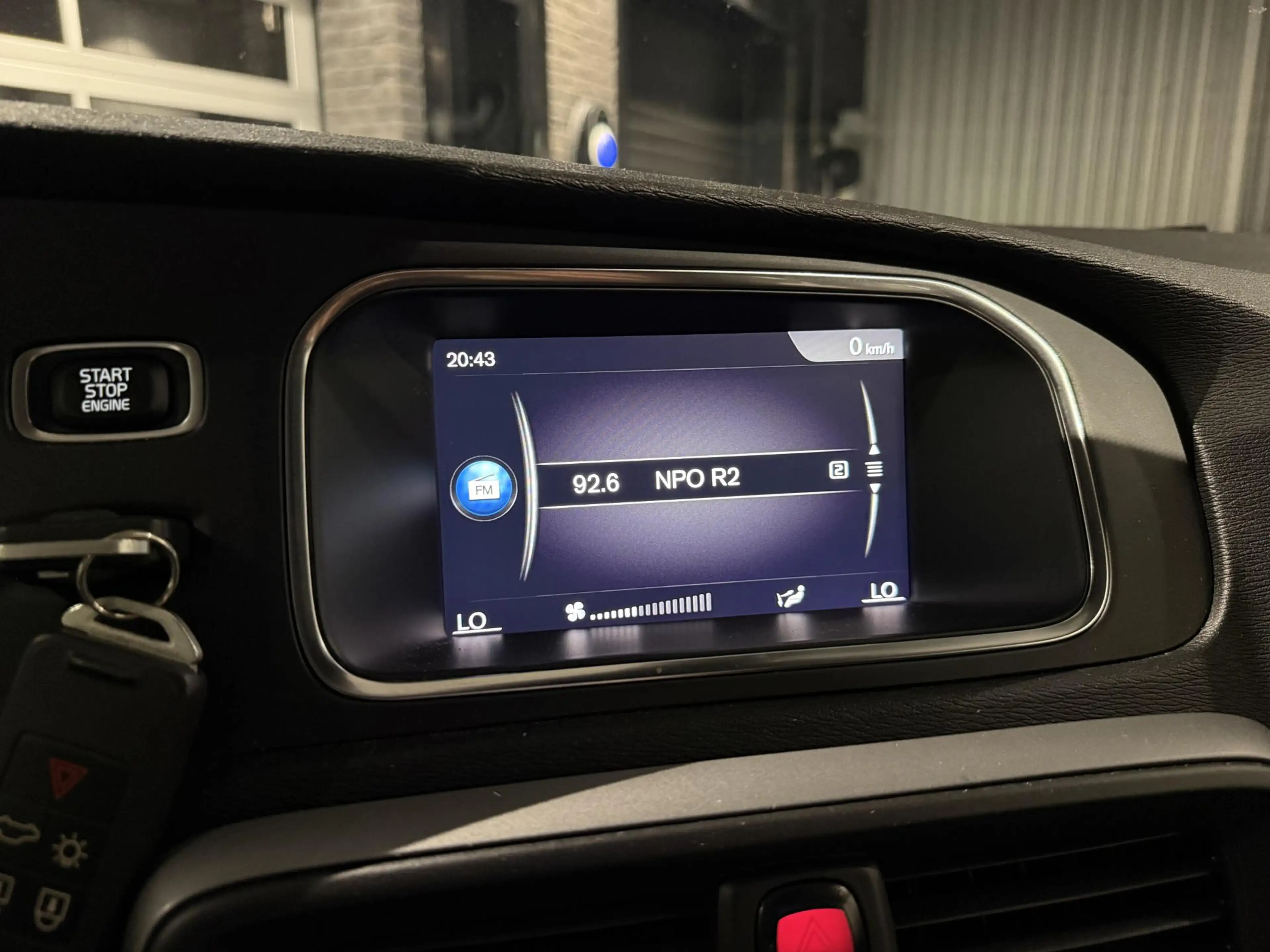 Volvo V40 1.5 T2 Polar automaat navigatie — photo 14