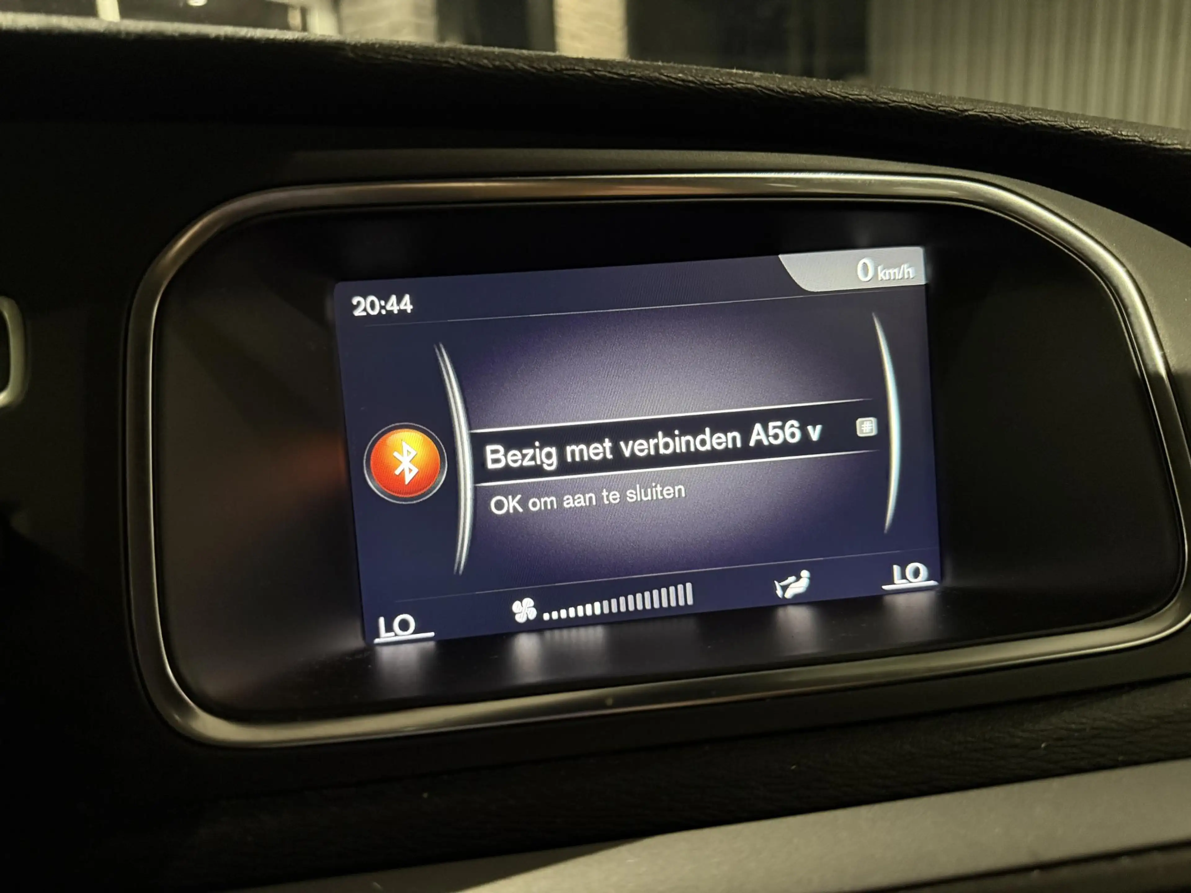 Volvo V40 1.5 T2 Polar automaat navigatie — photo 16