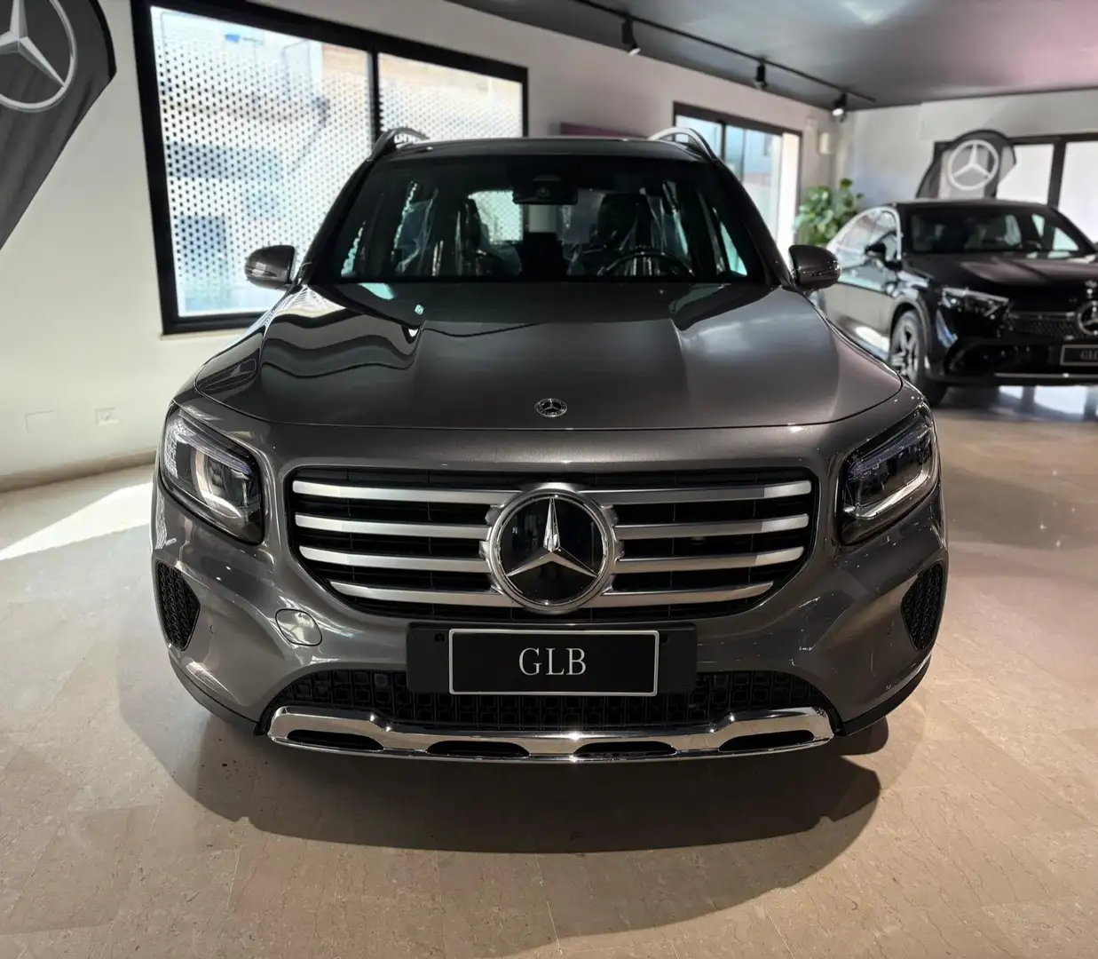 Mercedes-Benz GLB 200 GLB 200 d Automatic Progressive Advanced Grigio - 2