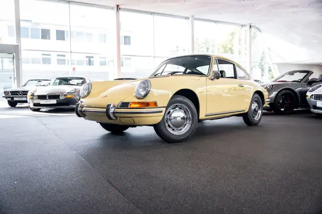 Porsche 912 *Champagnergelb*Bordmappe