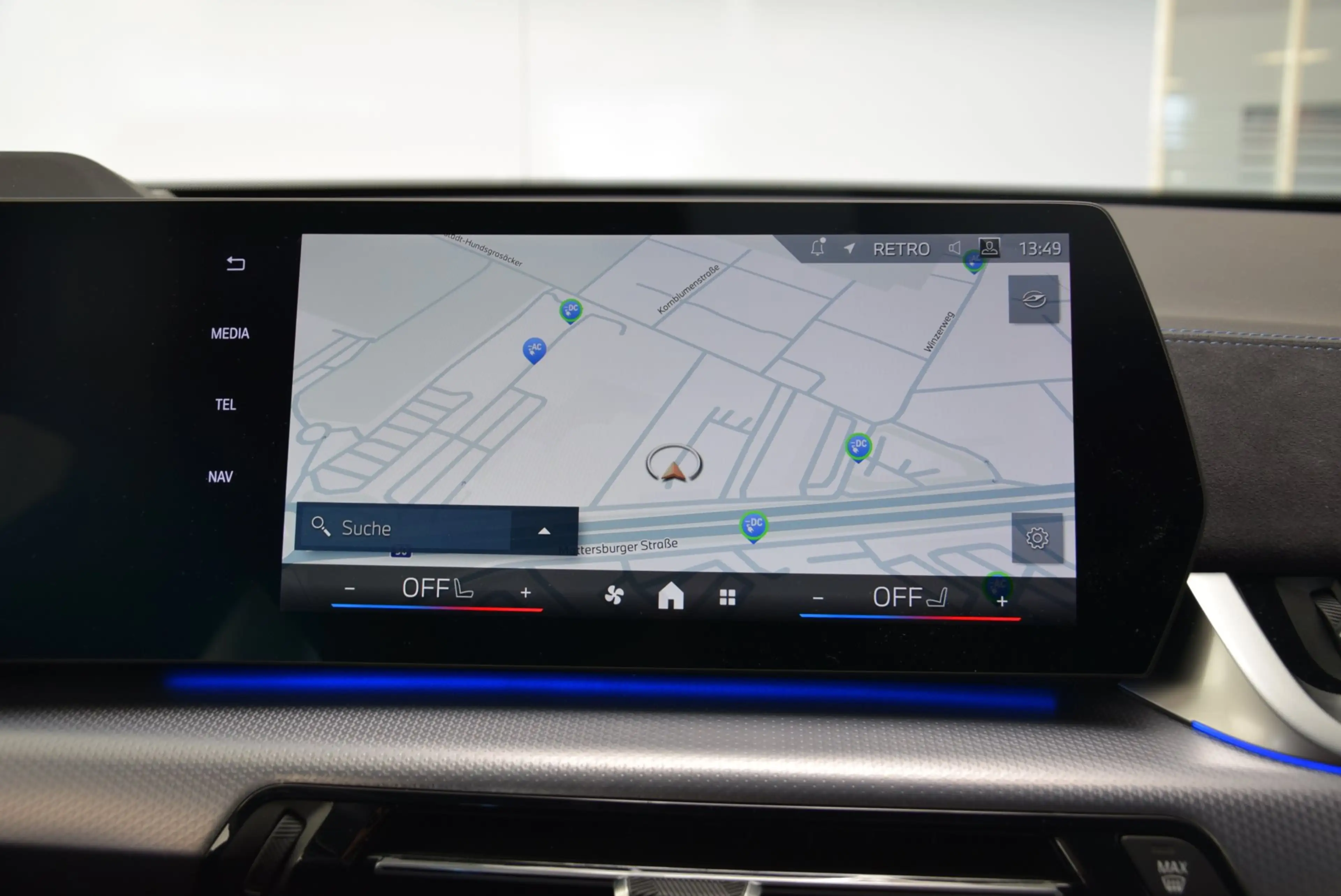 BMW iX2 iX2 xDrive30 — photo 12