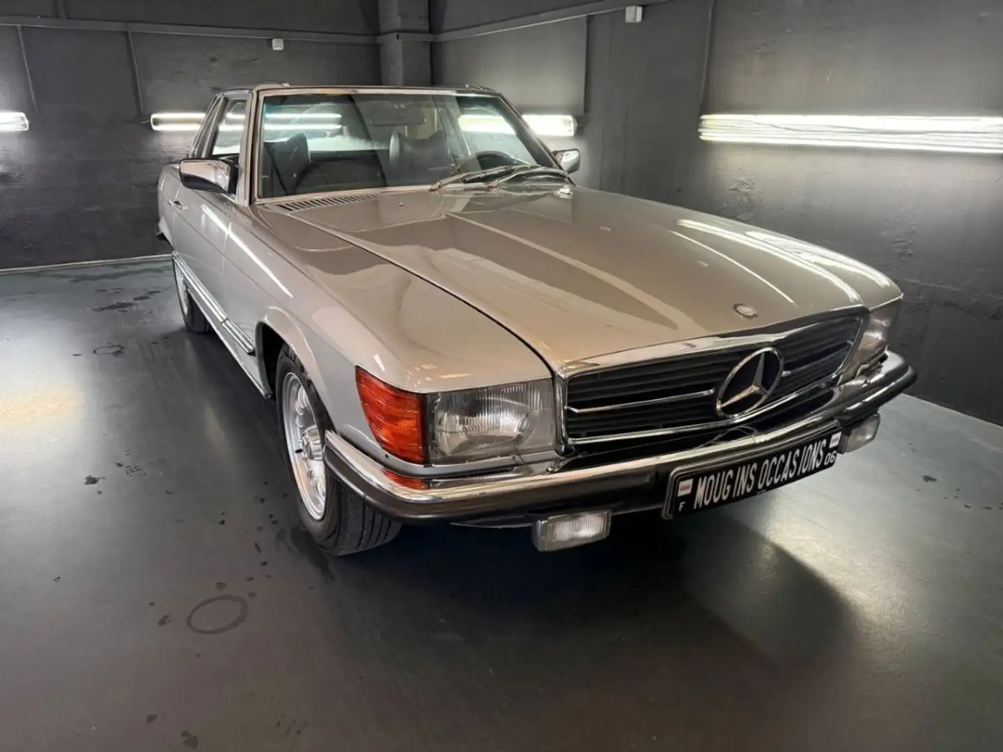 Mercedes-Benz 280 SL Grau - 2