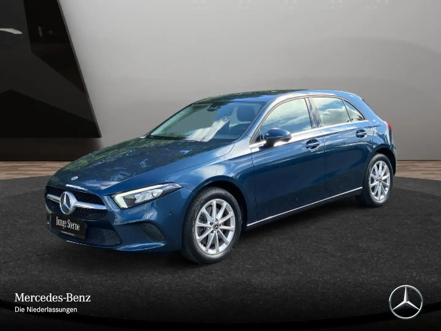 Mercedes-Benz A 250 e STYLE+LED+KAMERA+8G Blau - 2