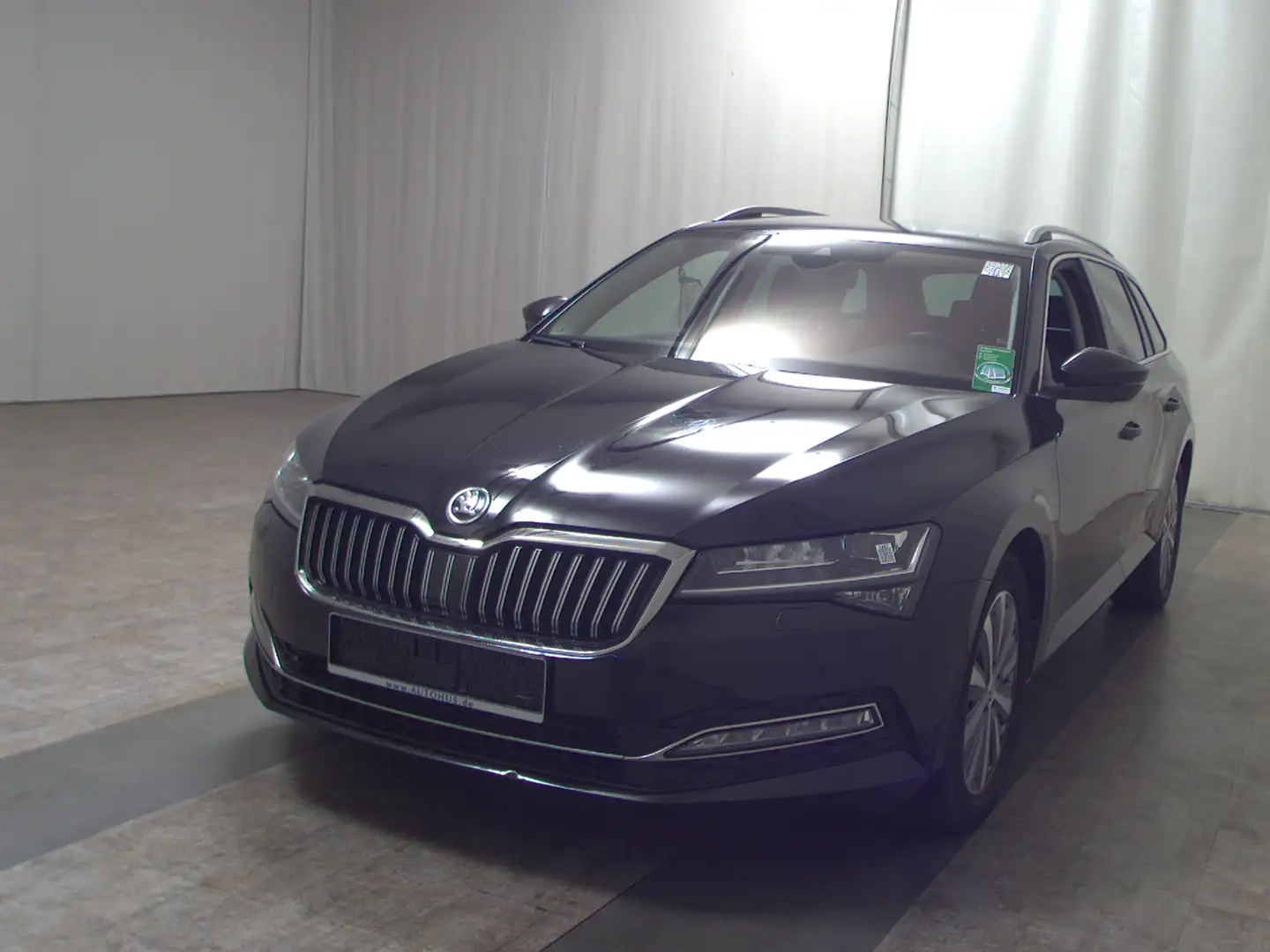 Skoda Superb Combi 2.0 TDI Style Navi ACC 360° LED vc Noir - 2