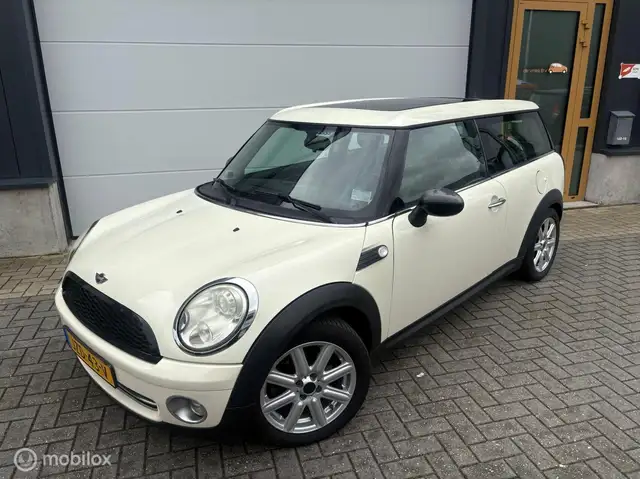 MINI Cooper Clubman 1.6 AircoStoelverwarmParkeersensorCruise