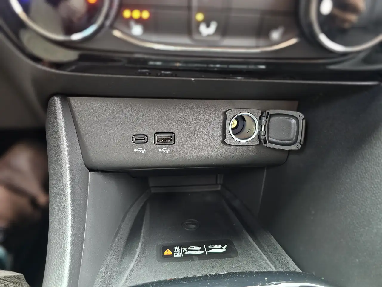 Buick Encore снимка Buick Encore
