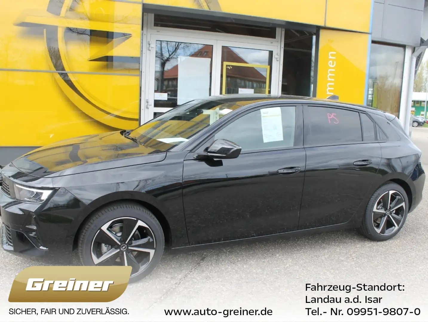 Opel Astra 1.2 GS NAVI|SHZ|LRHZ|ALU|PDC|METALLIC| Schwarz - 1