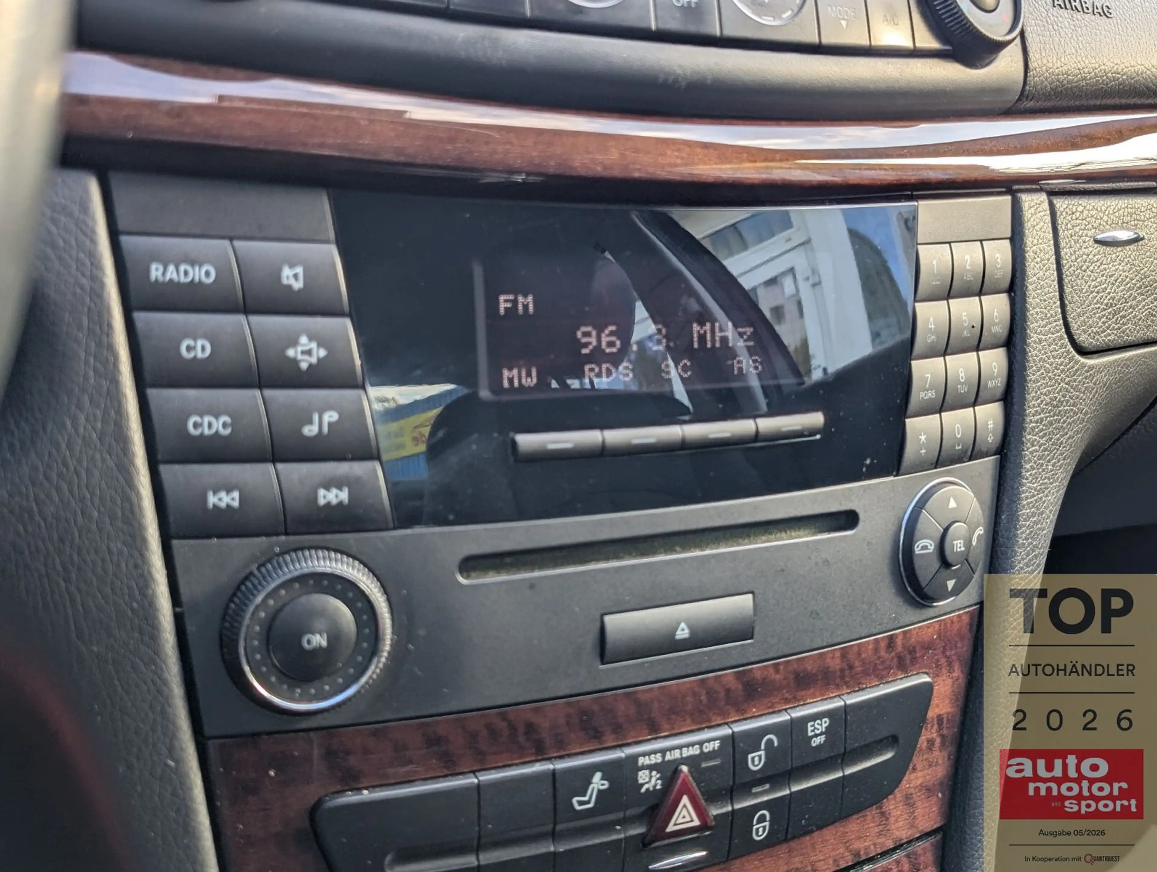 Mercedes-Benz E 200 CDI Limousine*Temp*PDC*Garantie*RentnerKFZ — photo 30