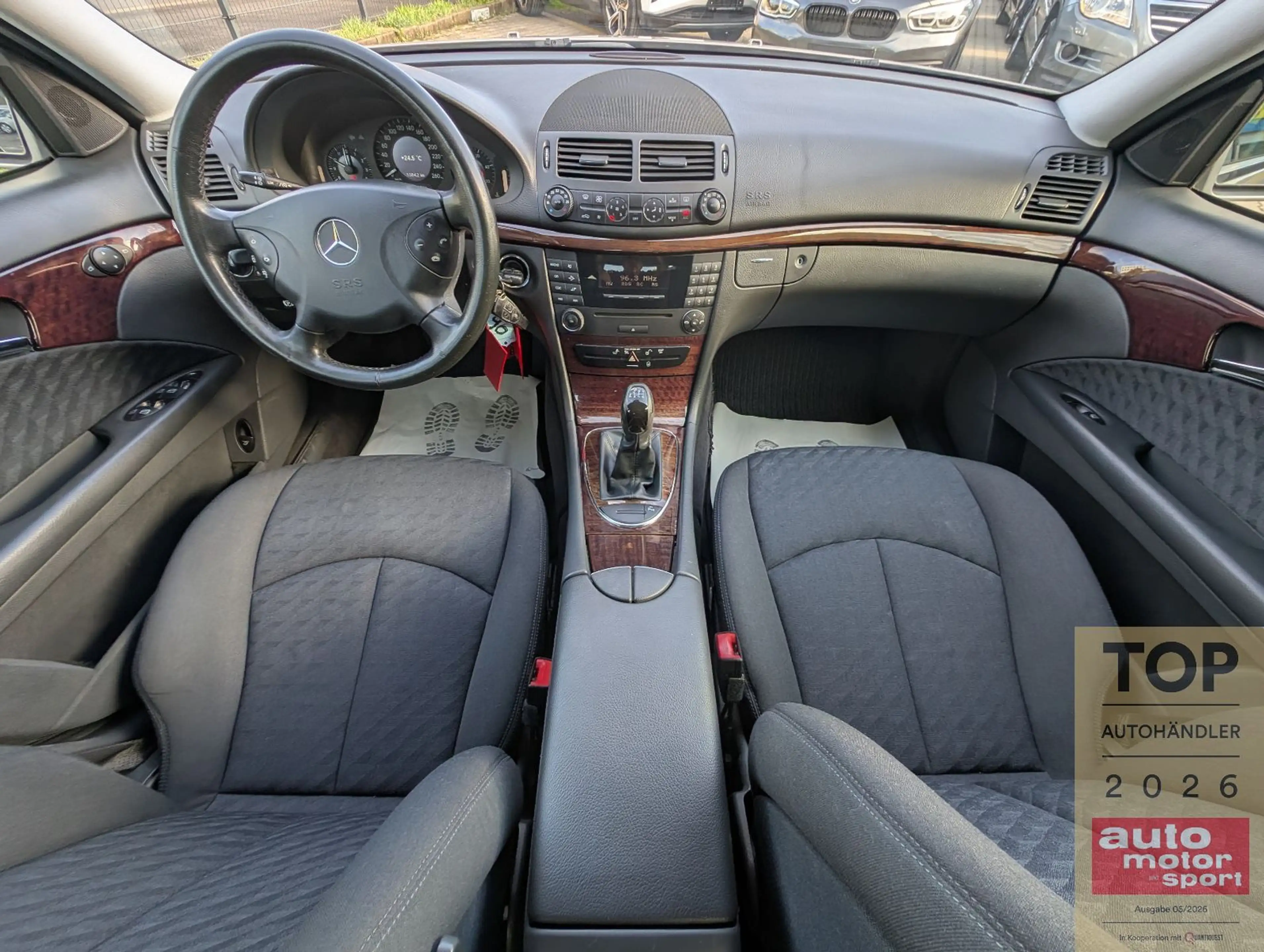 Mercedes-Benz E 200 CDI Limousine*Temp*PDC*Garantie*RentnerKFZ — photo 16