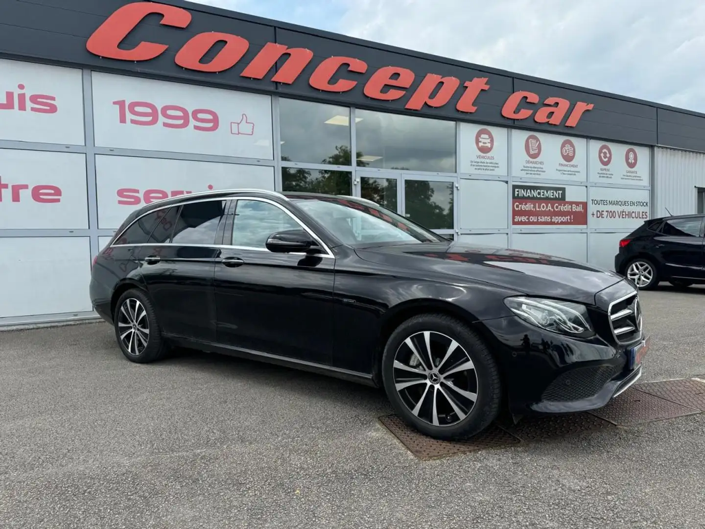 Mercedes-Benz CL Avantgarde 300De EQ Power 316cv BVA 9G-Tronic crna - 1