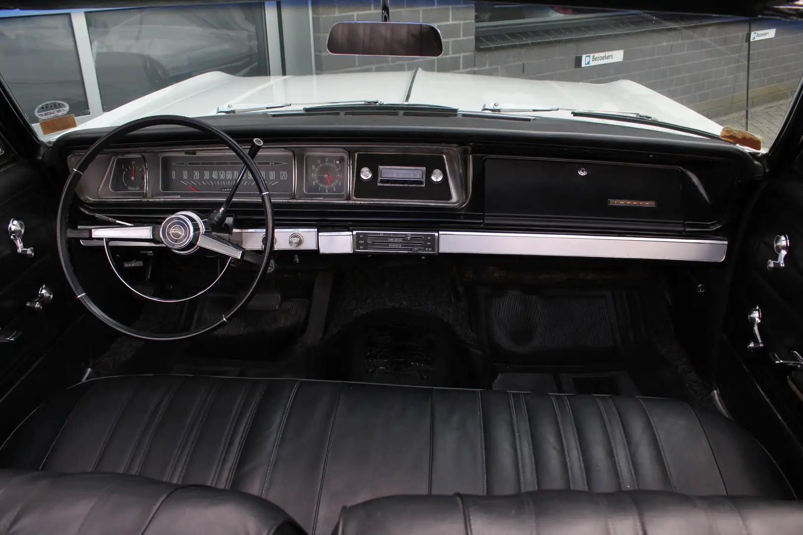 Chevrolet Impala Cabriolet 5.7 V8 Automaat / Wegenbelastingvrij / O Wit - 2